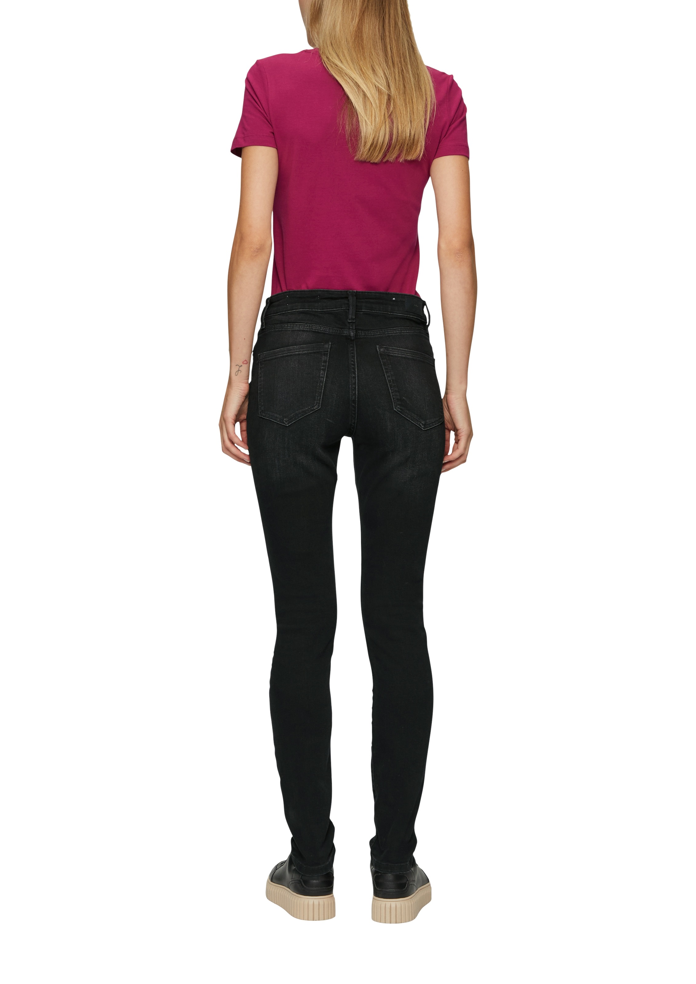 s.Oliver Skinny-fit-Jeans »Izabell«, skinny, mit starker Waschung