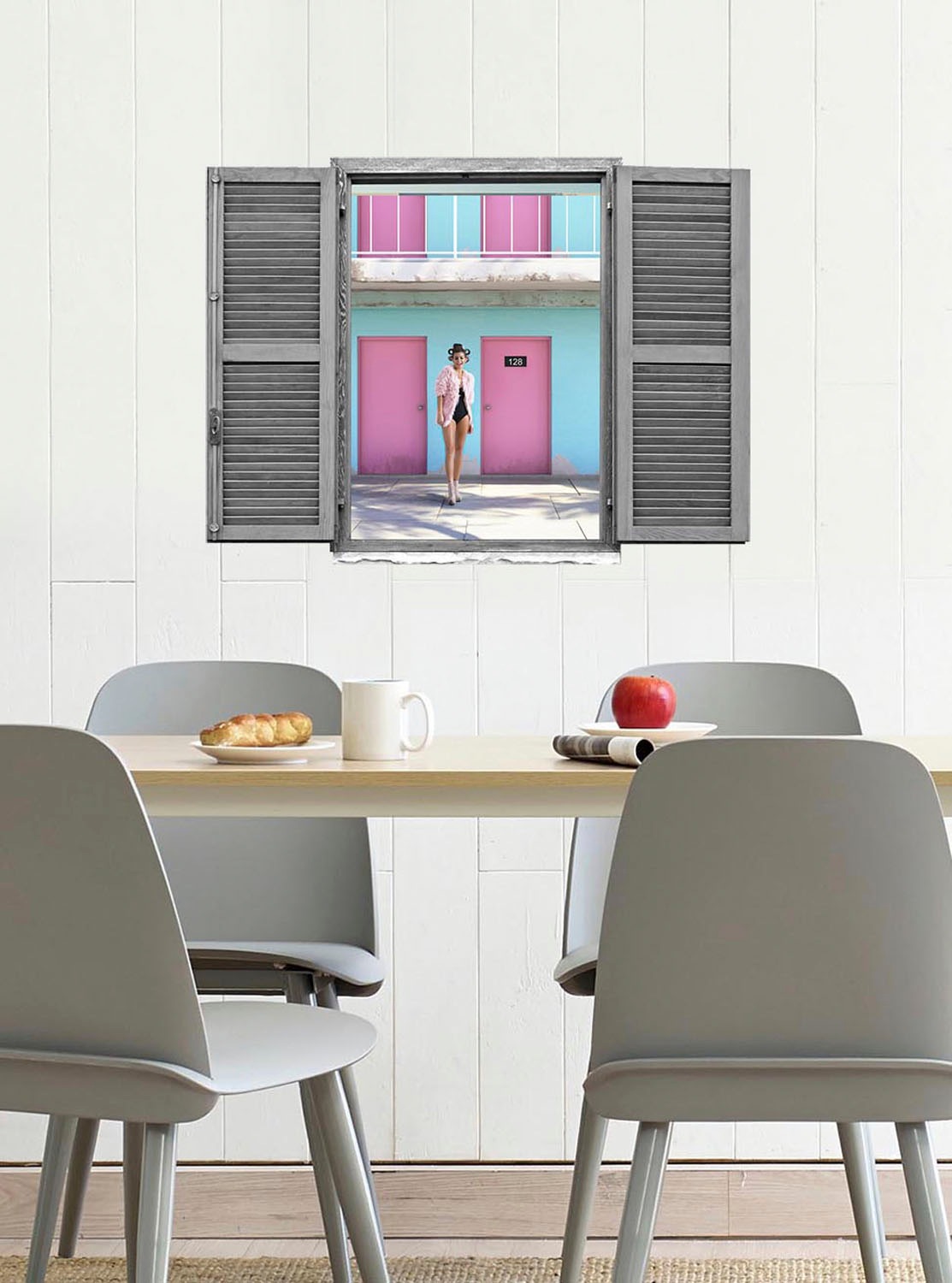 queence Wandtattoo »Frau vor Hauswand«, (1 St.), Wandsticker, Wandbild, selbstklebend, 3D, Fenster