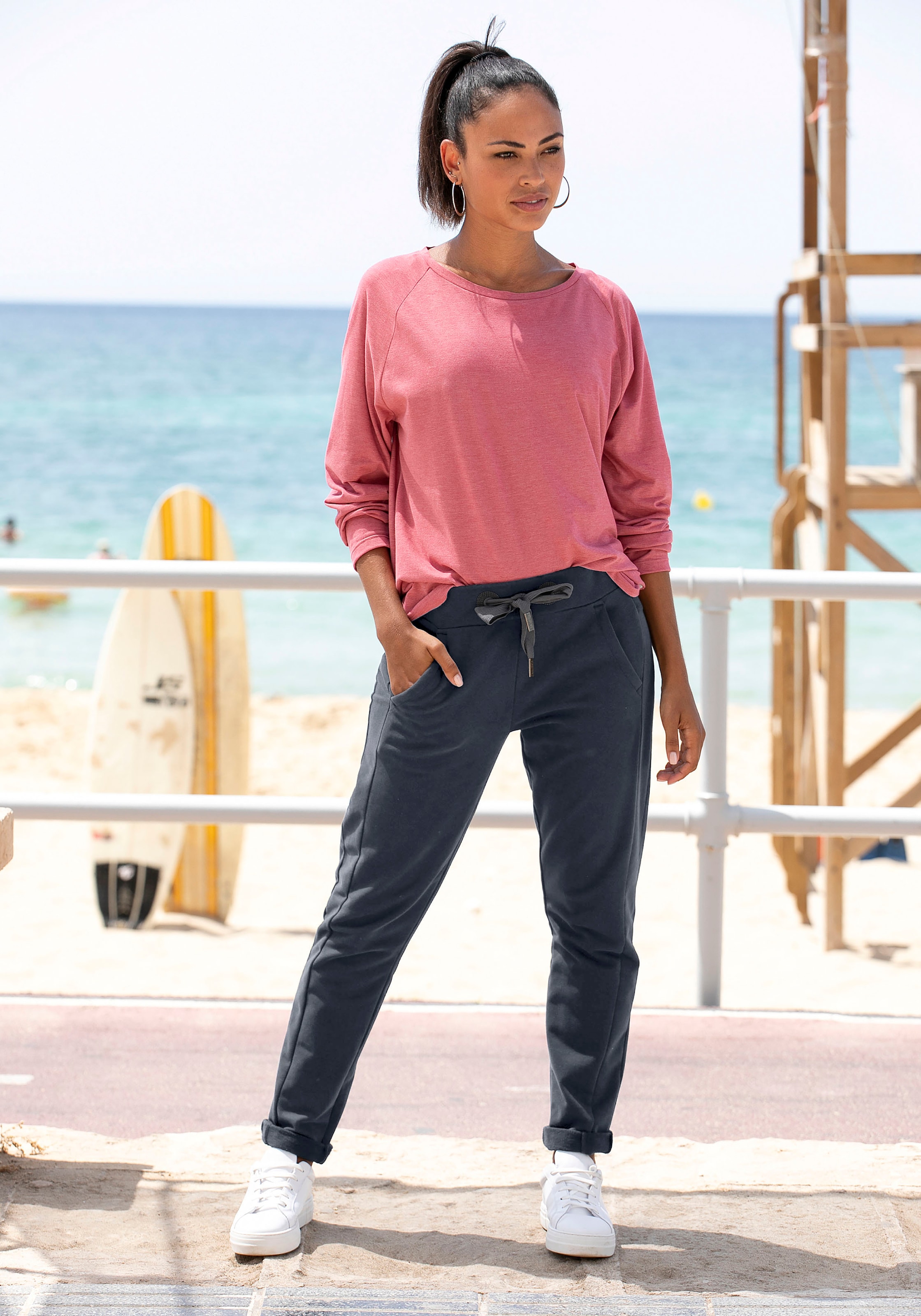 Elbsand Sweathose »Brinja«, mit Logoprint am Bund und Taschen, Jogginghose, Relaxhose