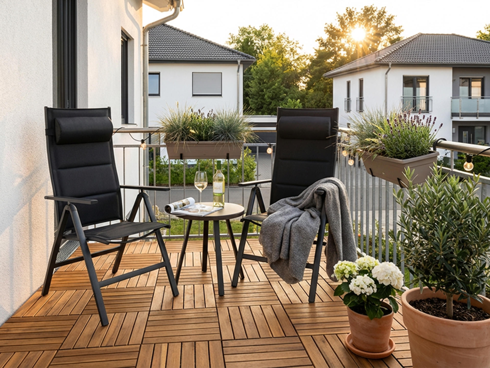 KONIFERA Gartenstuhl »Melbourne« (Set) 2 Stk.klappbar, mit verstellbarer Rückenlehne und komfortablen Kissen