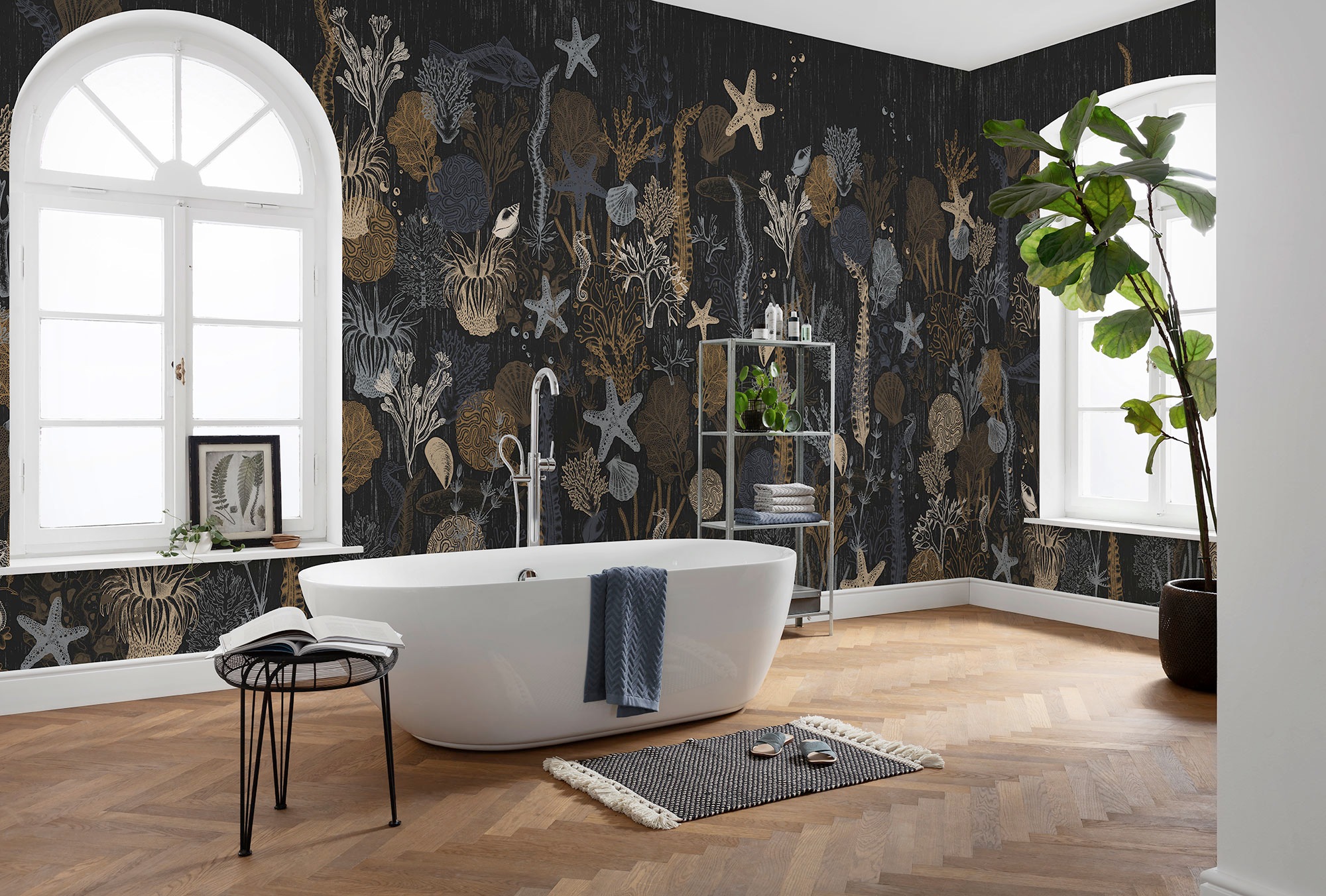 Komar Fototapete »Digitaldruck Vlies - Deep Delight - Größe 500 x 250 cm«, bedruckt-floral-geblümt-gemustert-tropisch, Wohnzimmer, Schlafzimmer