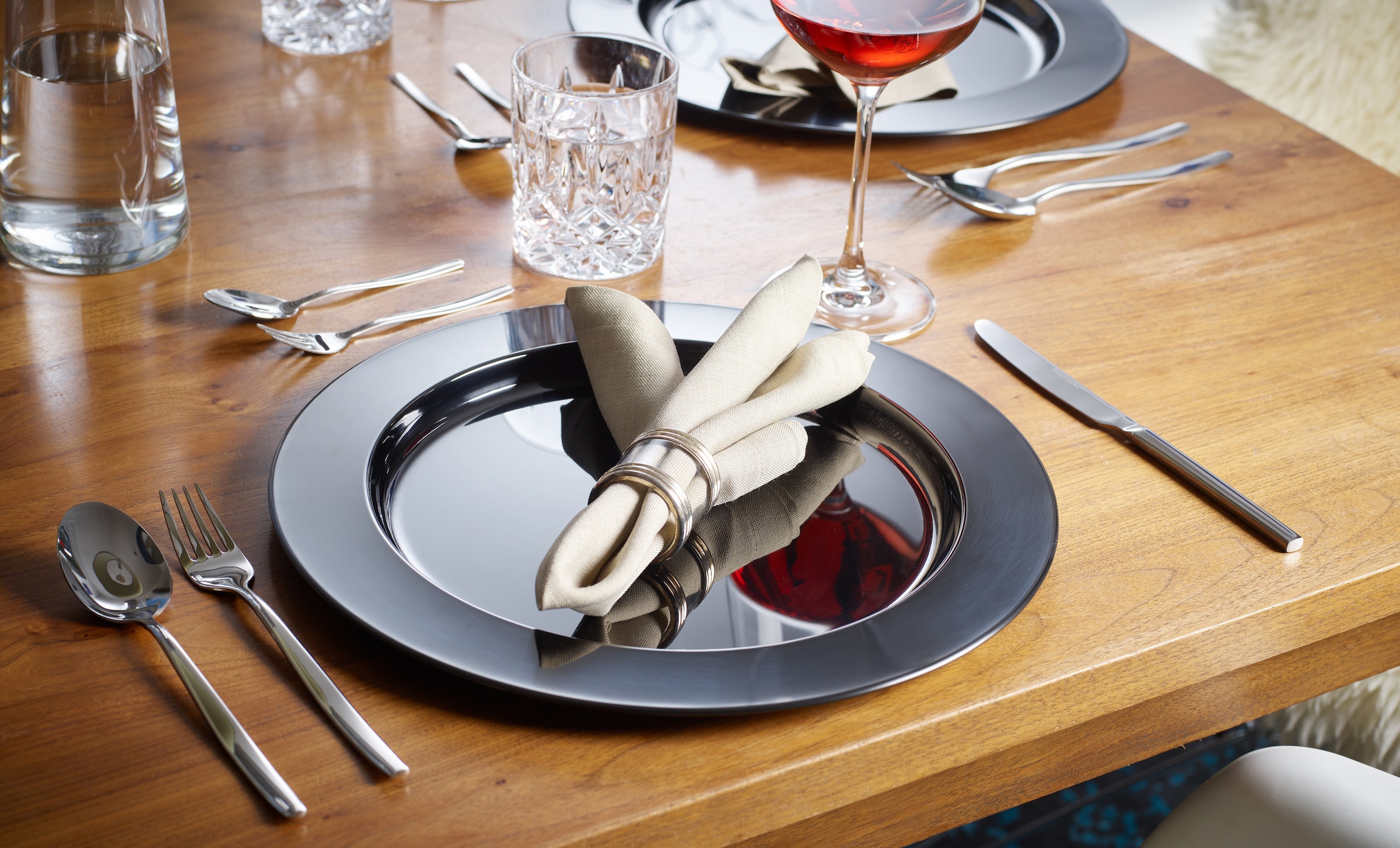 ECHTWERK Platzteller »Shiny«, (Set, 2 tlg.), Servierteller Set aus hochwertigem Edelstahl, Dekoteller, Ø 33,2 cm