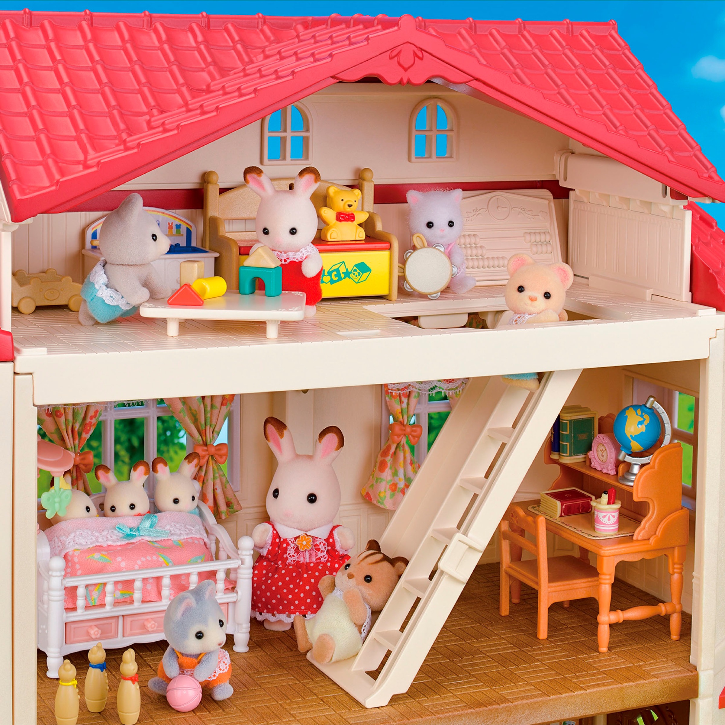 Sylvanian Families Spielwelt »Stadthaus mit Dachzimmer (5708)«, mit Licht