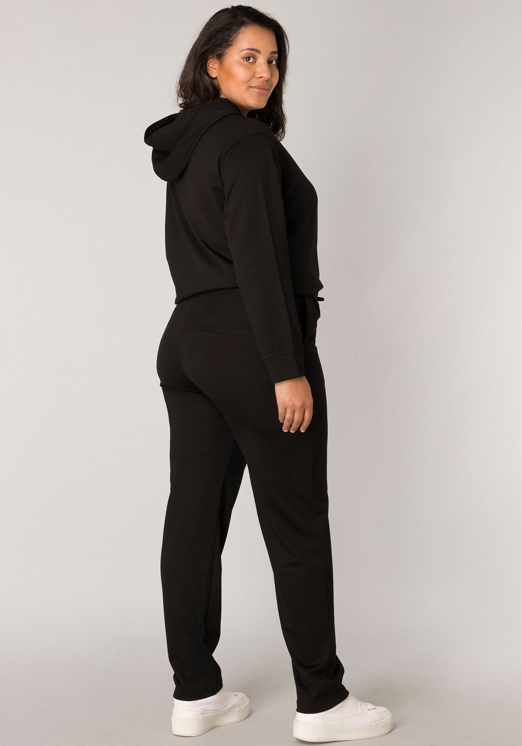 Base Level Curvy Sweathose »BAS-YOANNA«