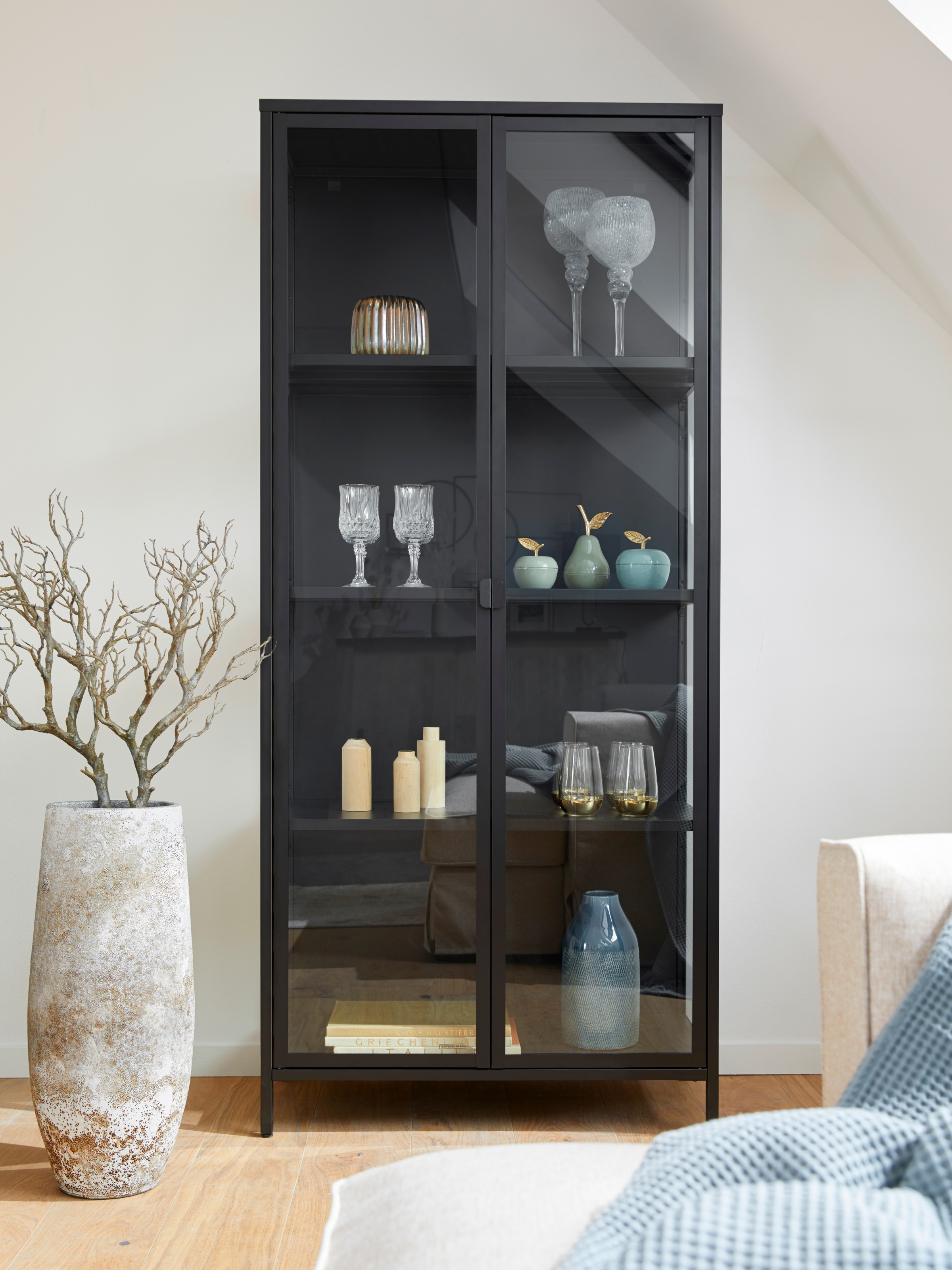 ACTONA GROUP Vitrine »New York«, schwarzes Metall, mit Glastüren und 4 Fächern, Höhe 180cm