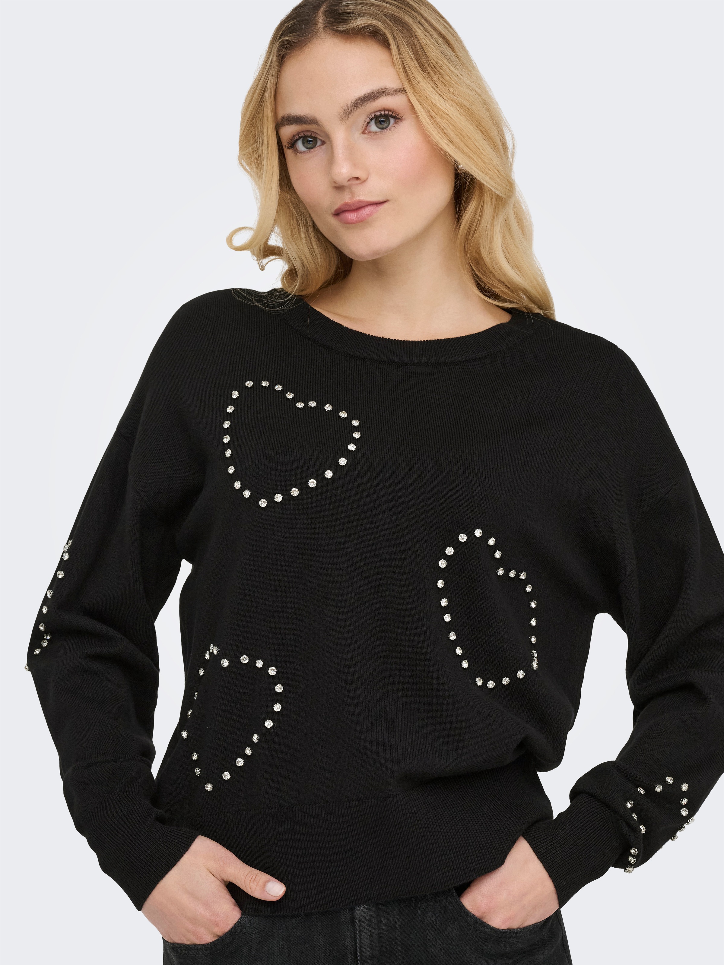 ONLY Rundhalspullover »ONLBEE LS HEART BLING O-NECK CC KNT« mit Glitzersteinen