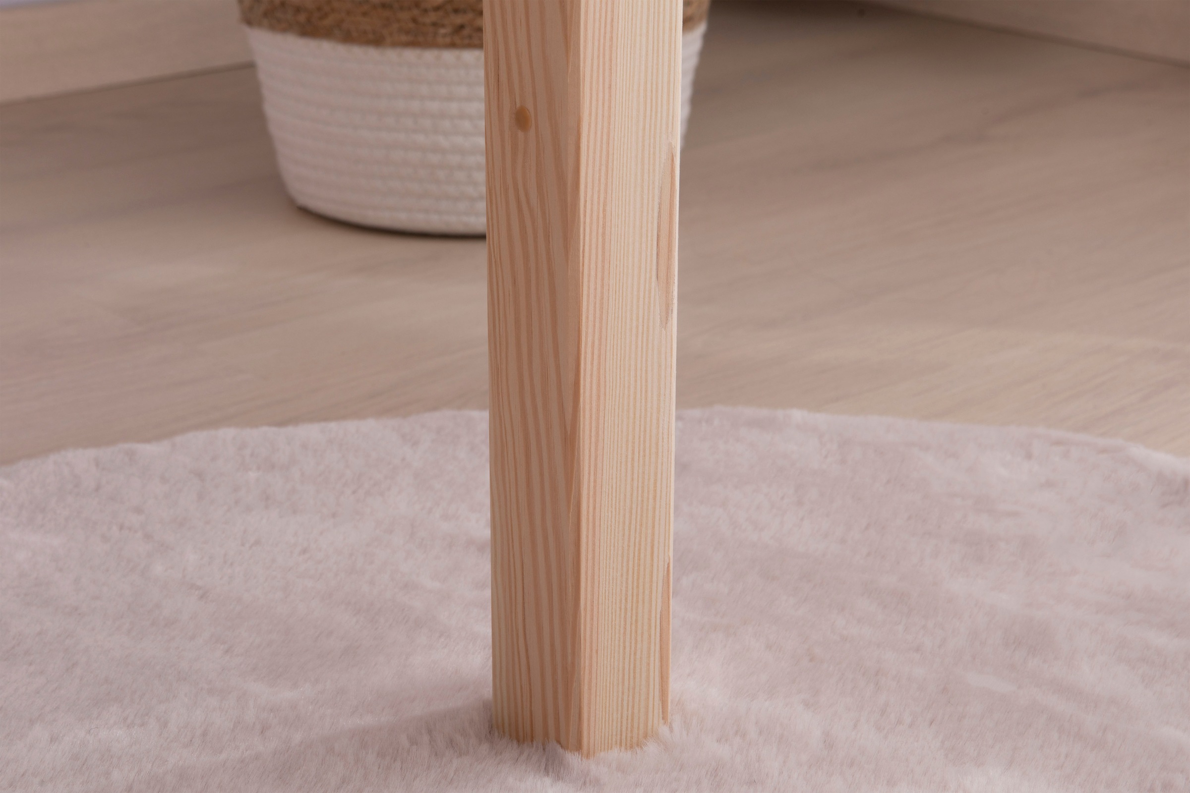 Ticaa Hochbett »Malte, FSC®-zertifizierte Kiefer, Deal für begrenzte Zeit!«, (90x200cm Liegefläche, Höhe 114cm), mit Rollrost