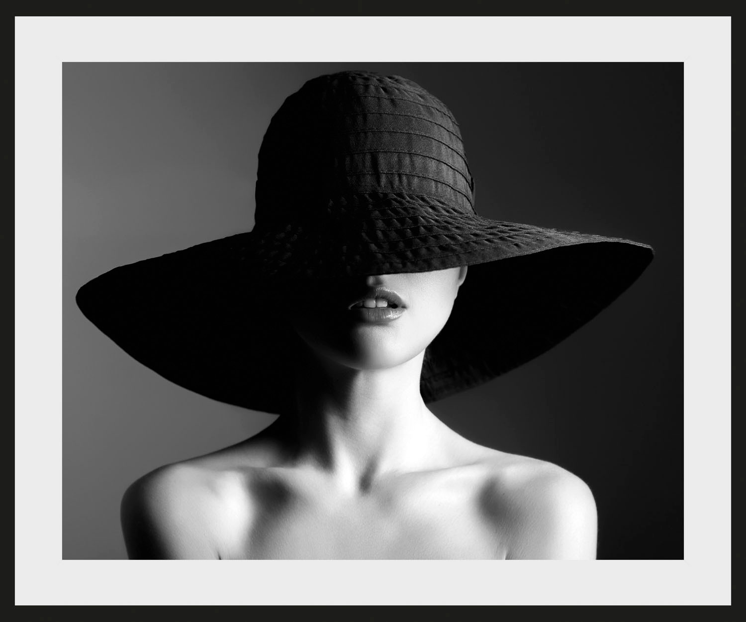 queence Bild »Lara«, Frau-Bilder von Frauen-Schwarz-Weiß-Kunst-Foto, (1 St. günstig online kaufen
