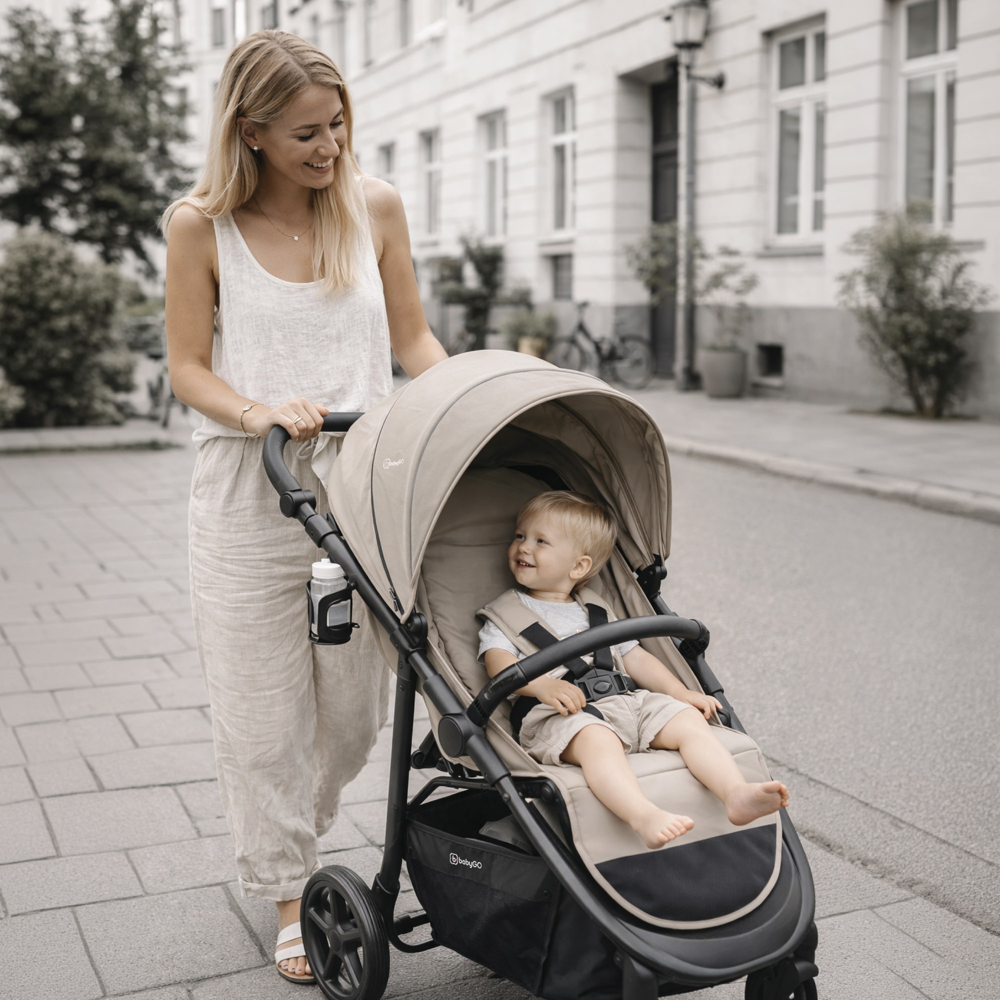 BabyGo Kombi-Kinderwagen »Evolution« 22 kg mit Babywanne, Babyschale, Wickeltasche und Sportsitz
