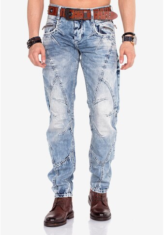 Cipo & Baxx Bequeme Jeans, im stylischen Design kaufen