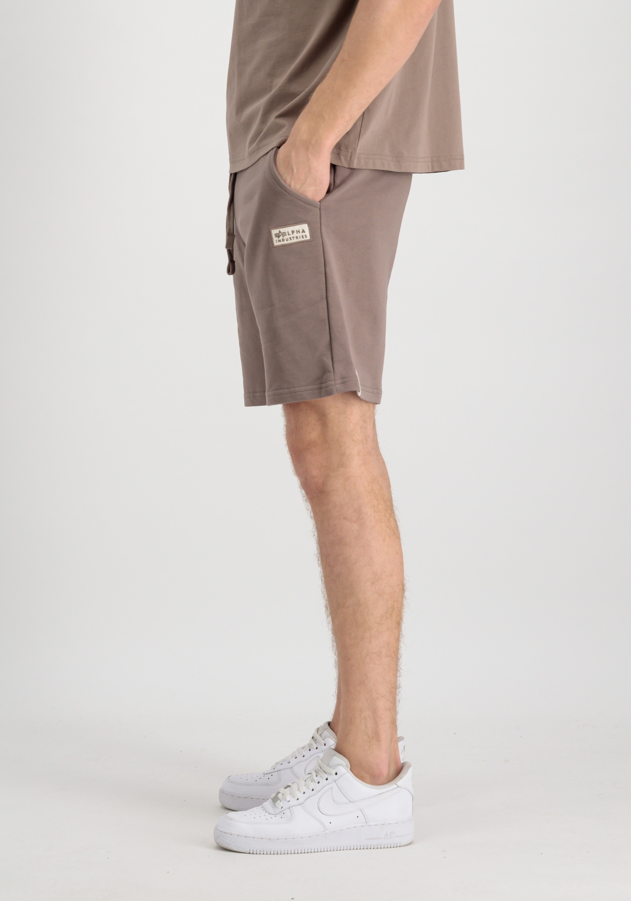 2. Bild von Alpha Industries Sweatshorts »ALPHA INDUSTRIES Men - Shorts Organics Jogger Short«