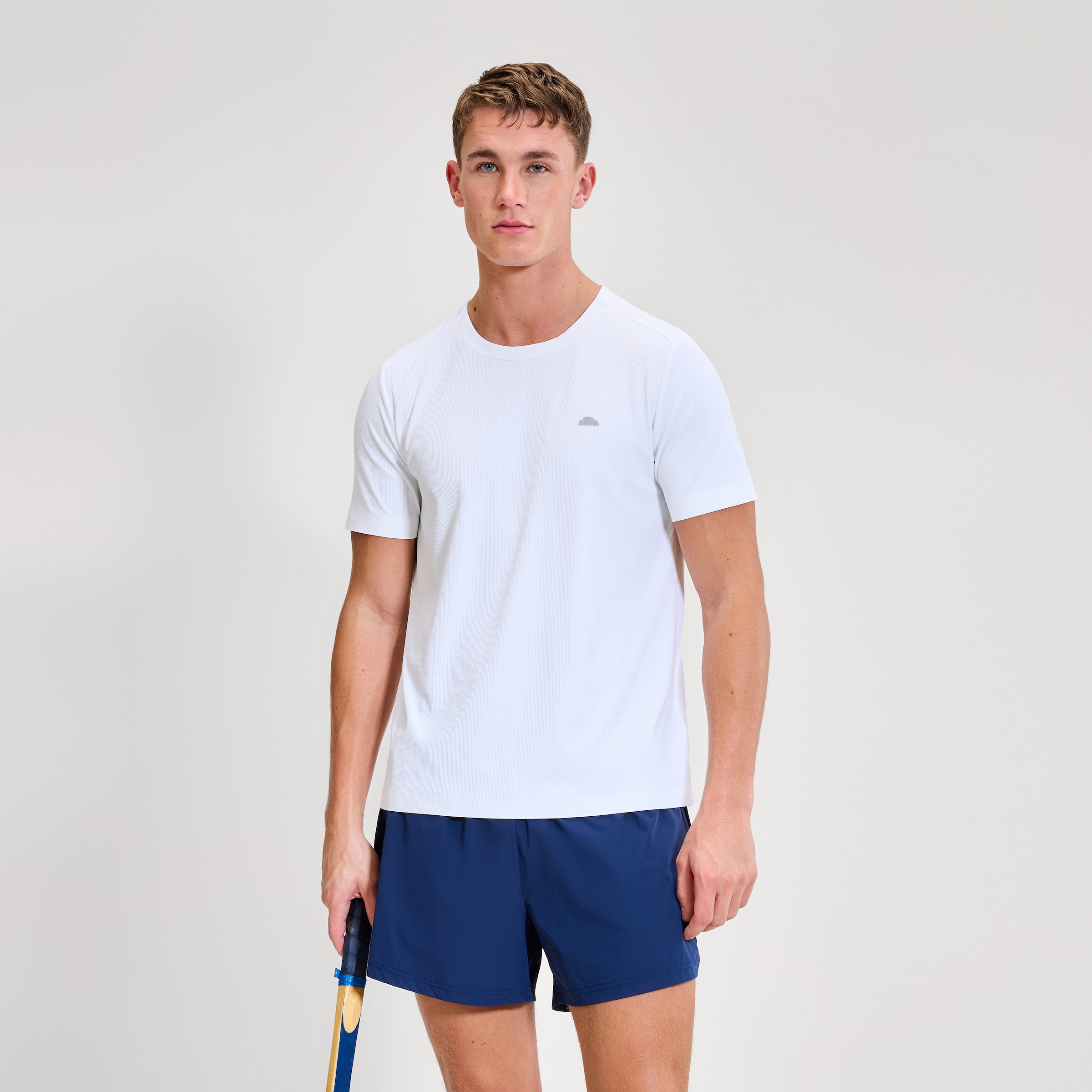 Ellesse Funktionsshirt »TELLER TEE« mit Rundhalsausschnitt, aus Polyamid und Elasthan, Kurzarm
