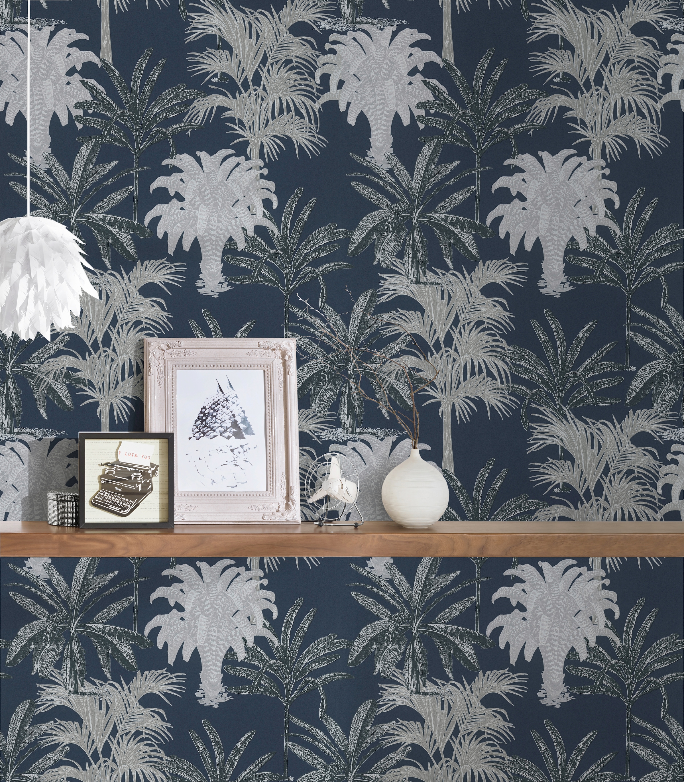 METROPOLIS BY MICHALSKY LIVING Vliestapete »Change is good, Tropical Tale«, floral-botanisch-tropisch, Designertapete Tapete Palmen Tapeten Wohnzimmer Schlafzimmer Küche