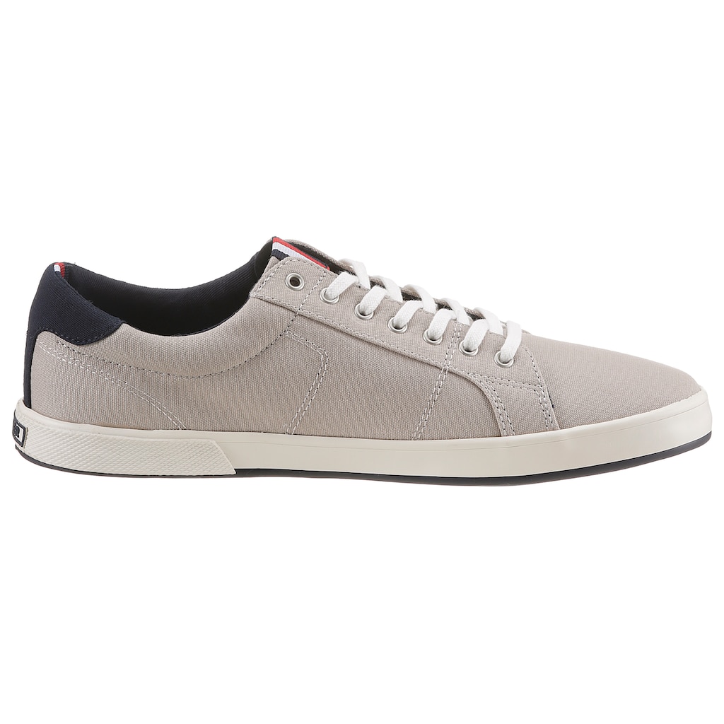 Tommy Hilfiger Sneaker »ICONIC LONG LACE SNEAKER«, mit gespolstetem Schaftrand, Freizeitschuh, Halbschuh, Schnürschuh