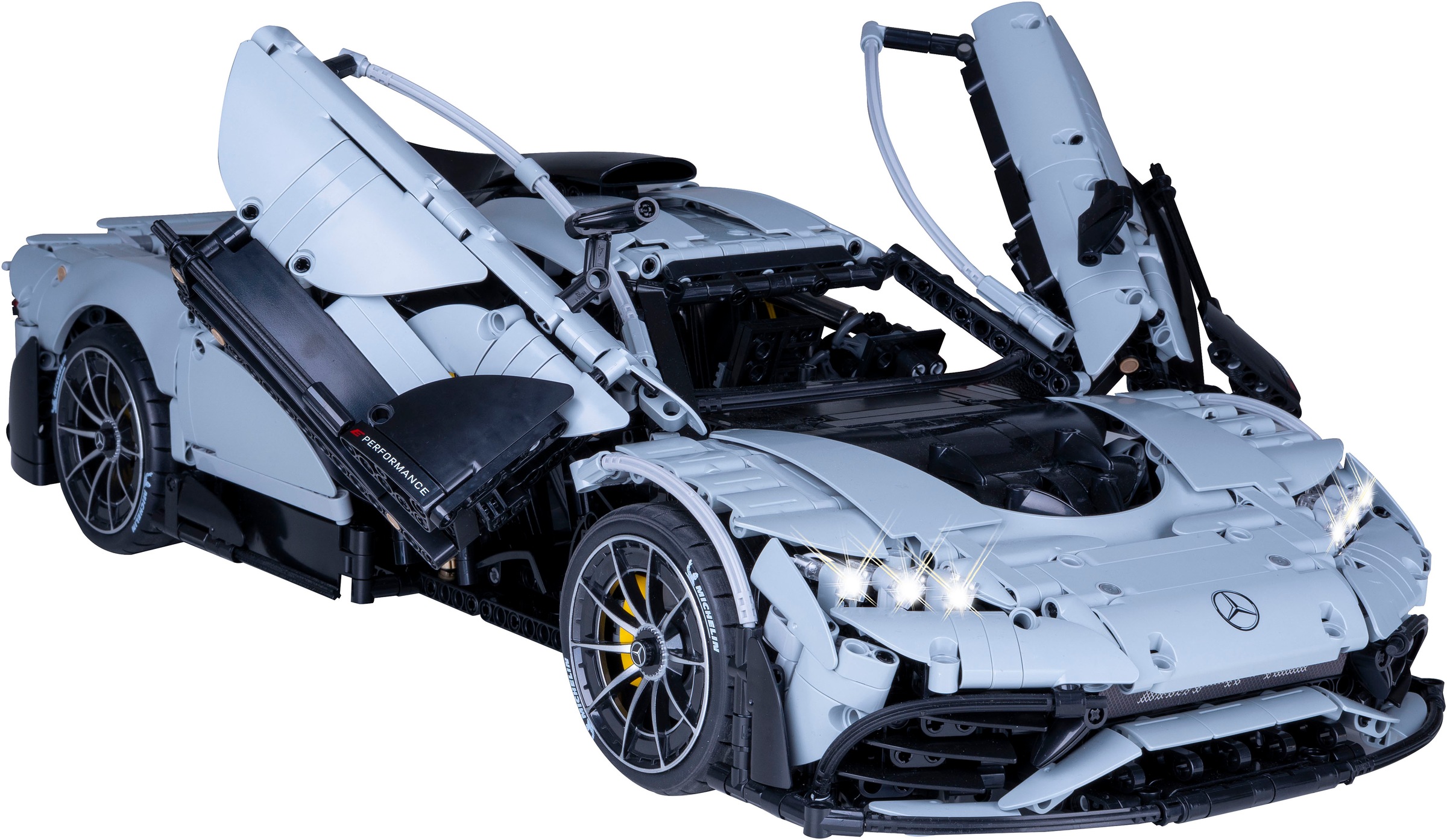 Jamara RC-Auto »CaDA, Mercedes-AMG ONE 1:8 grau 2,4GHz Bricks«, (3295 tlg.), mit LED Licht