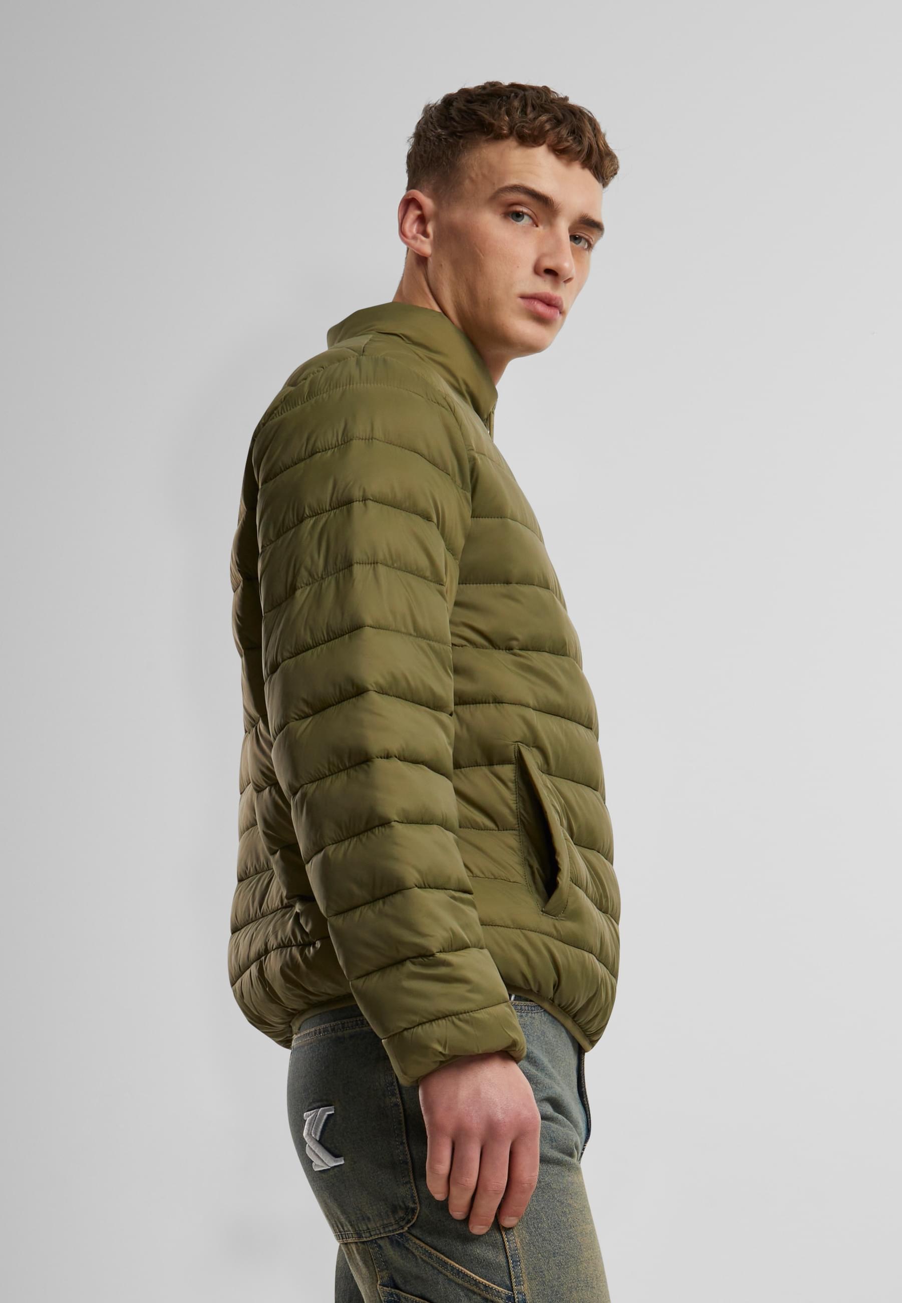 Karl Kani Winterjacke »Karl Kani Karl Kani Sport Patch Light Puffer Jacket« 1 Stk. tlg. ohne Kapuze