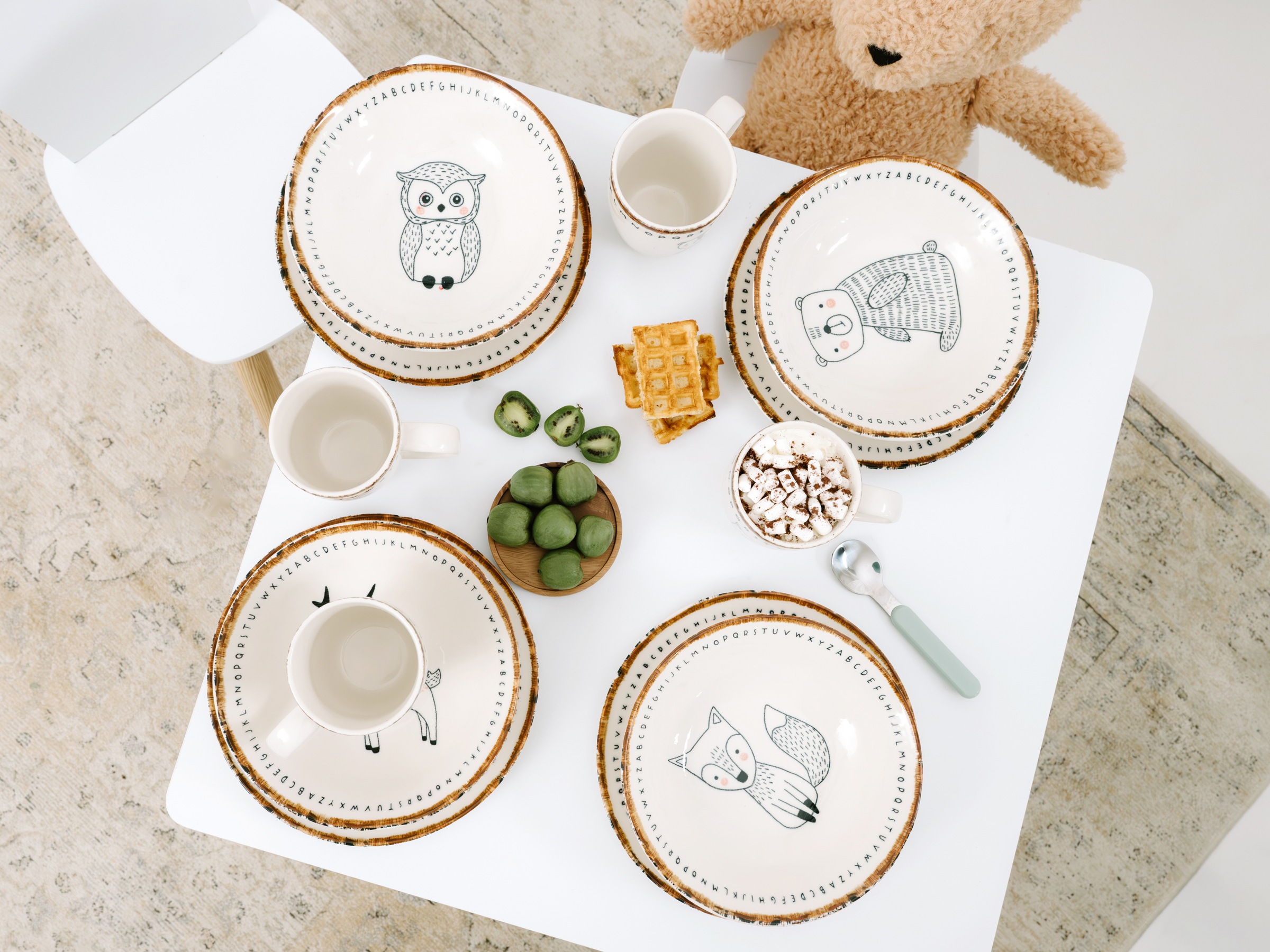 CreaTable Kindergeschirr-Set »Freunde des Waldes Eule, Kinder Set 3-tlg.« Tiermotive, skandinavischer Stil, unregelmäßiger brauner Rand
