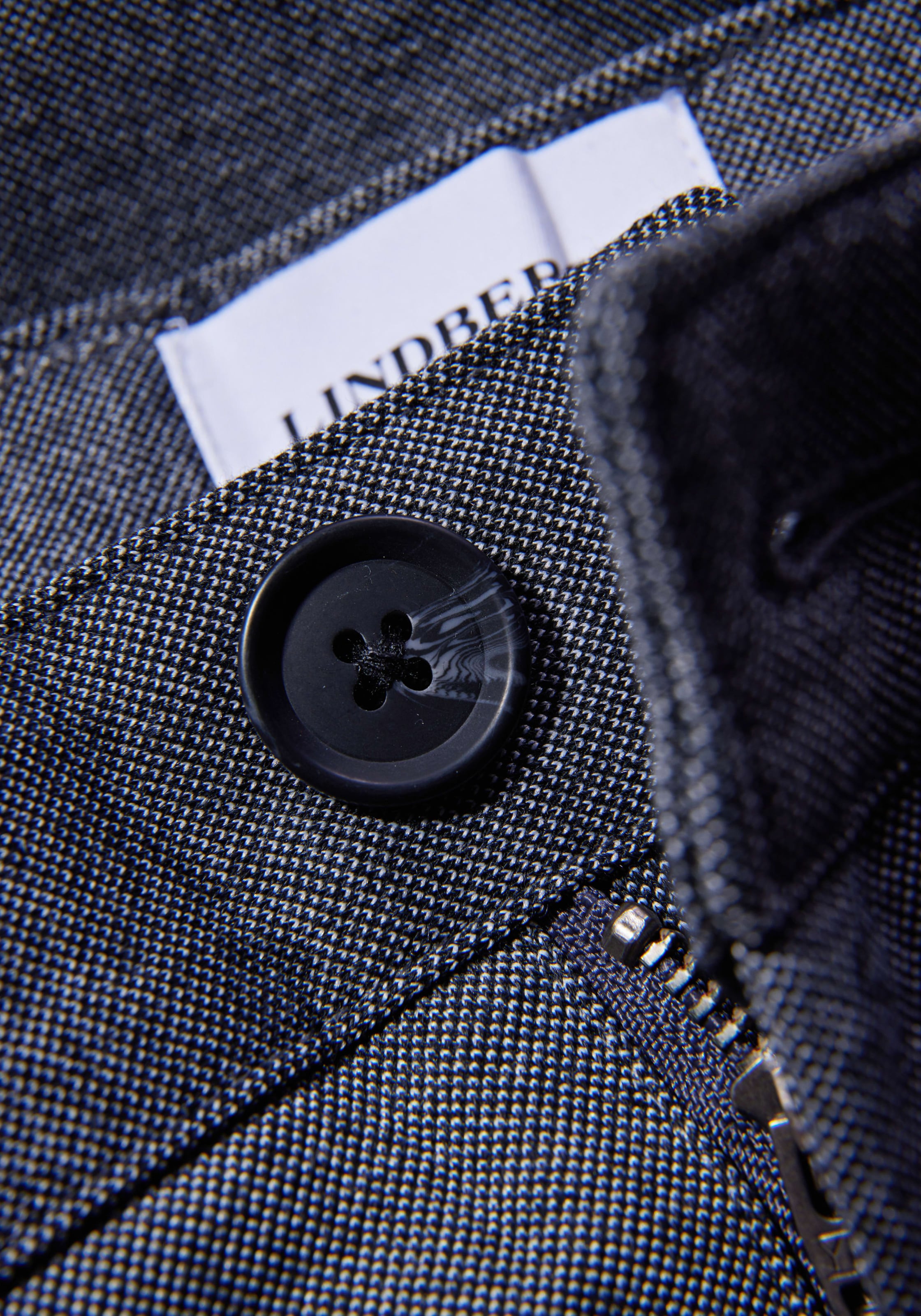 LINDBERGH Chinoshorts  im Slim Fit und mit Viskose und Stretch