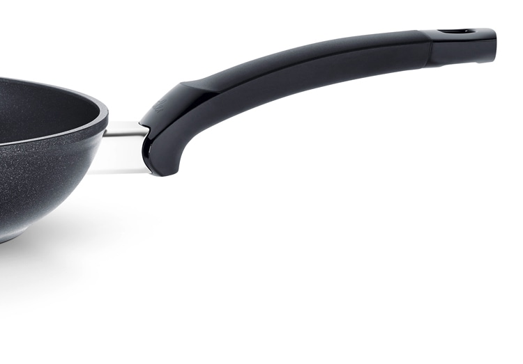 •	Fissler Bratpfanne »Levital® + Classic«, Aluminium, (1 tlg.), speziell für gesundes, fettarmes Braten .