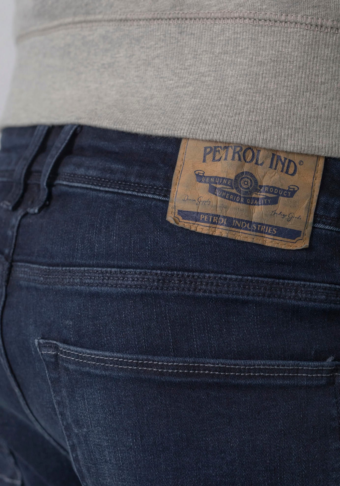 Petrol Industries Regular-fit-Jeans »RUSSEL«, mit Fade-out Effekten