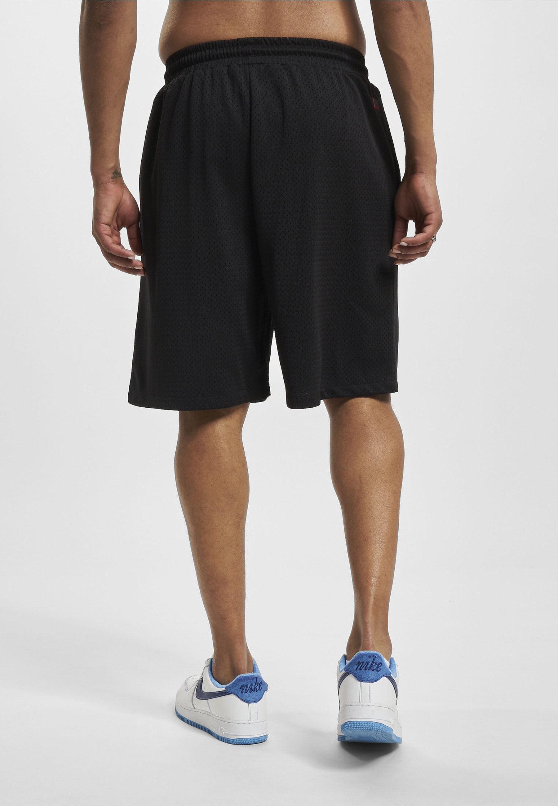 Fubu Shorts »Fubu Herren FM232-005-1 FUBU Varsity Mesh Shorts«