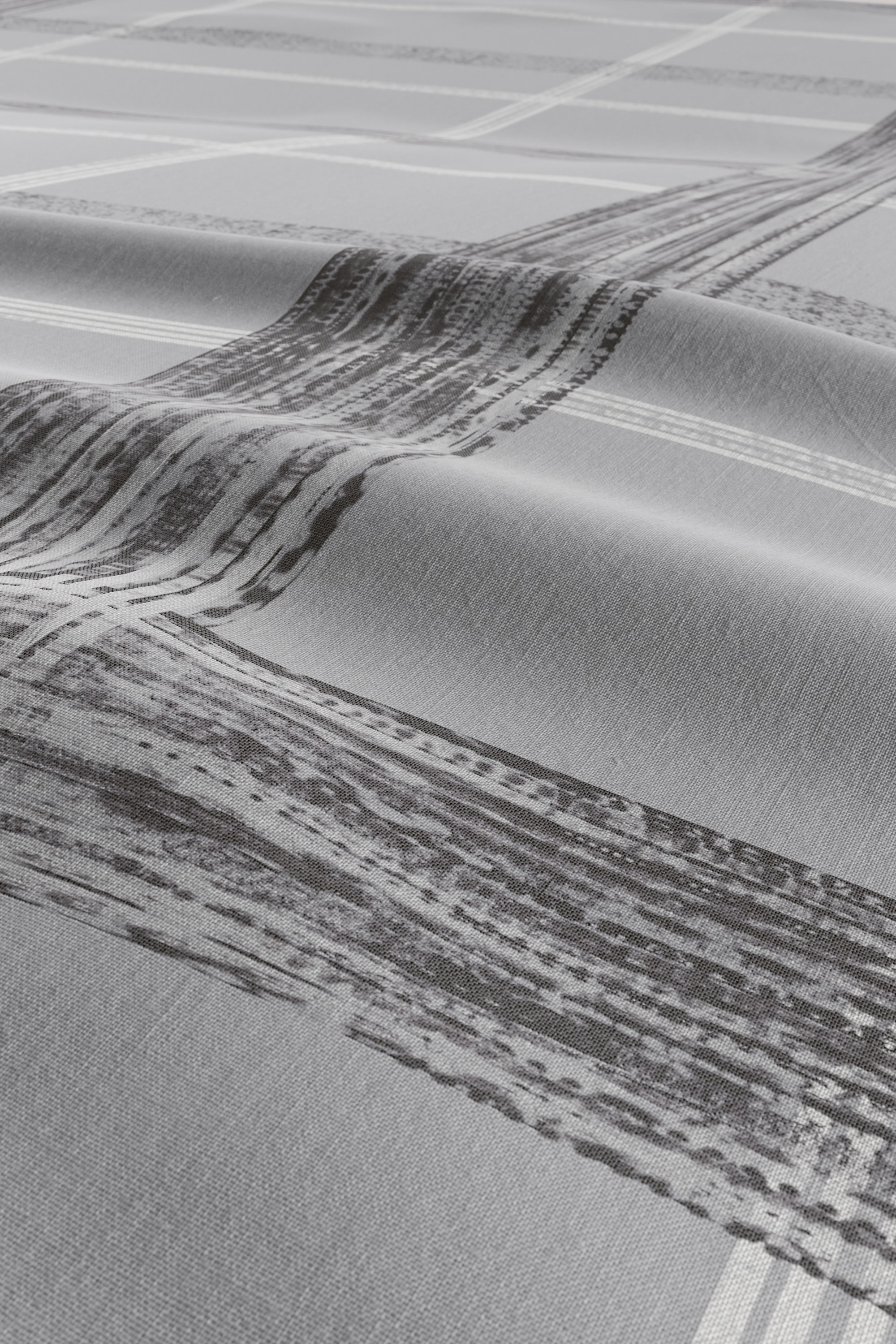 Bruno Banani Wendebettwäsche »Tova« 2 Stk. tlg. in Gr. 135x200 oder 155x220 cm, 100% Baumwolle, Karo-Design