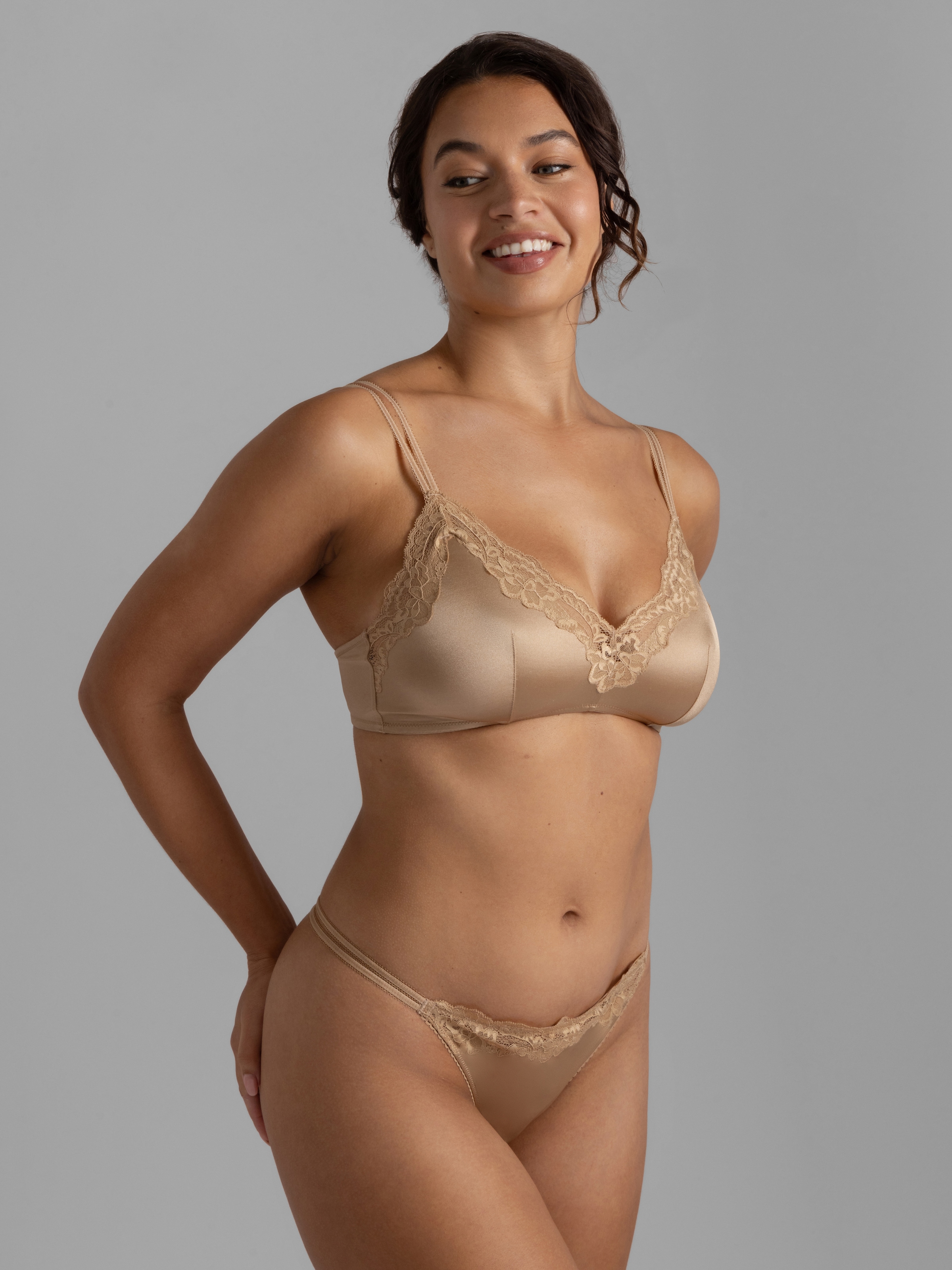 Dorina Bralette »Origins Shiny Micro« mit zarter Spitzenborte, glänzend, verstellbare Träger