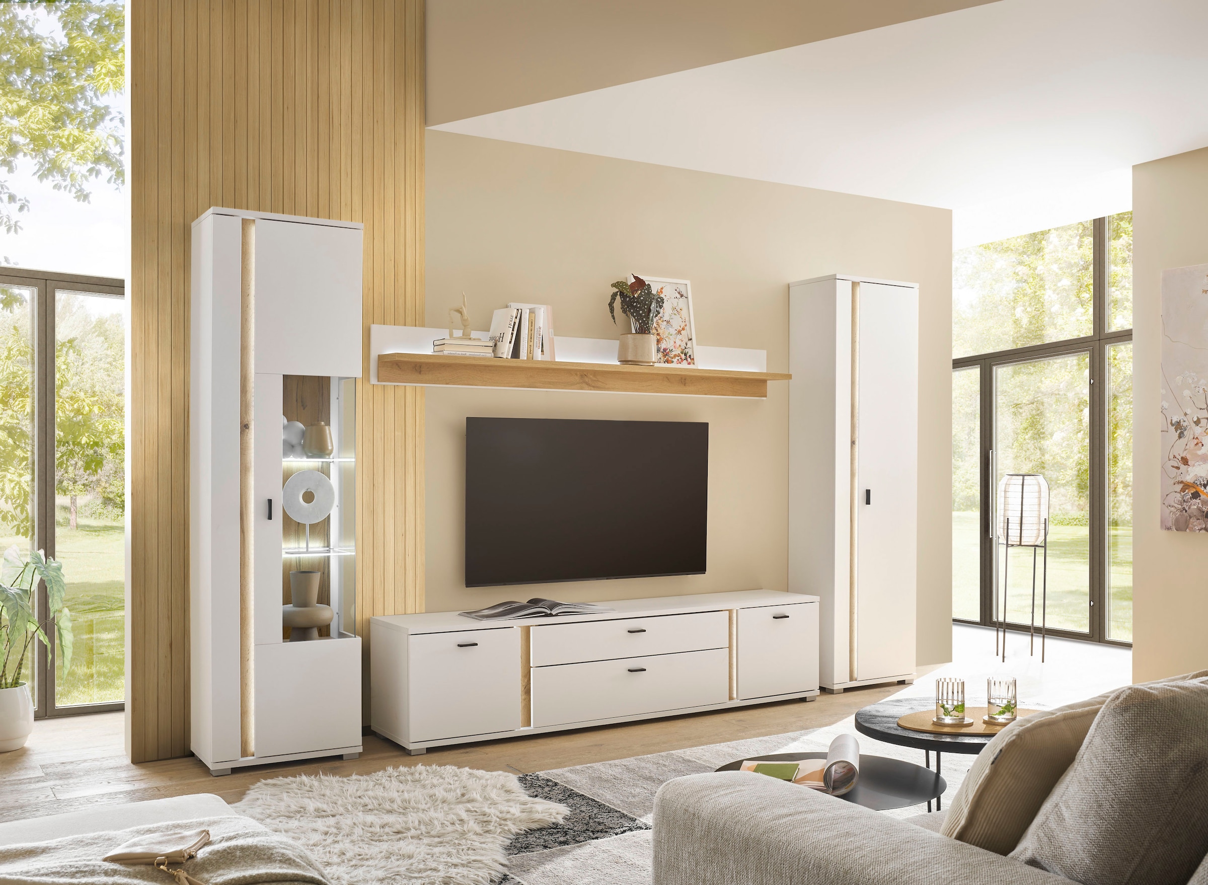 INOSIGN Wohnwand »LONG ISLAND«, (Set, 4 St.), in moderner Trendfarbe,inklusive senkrechter Beleuchtung,Breite 330 cm