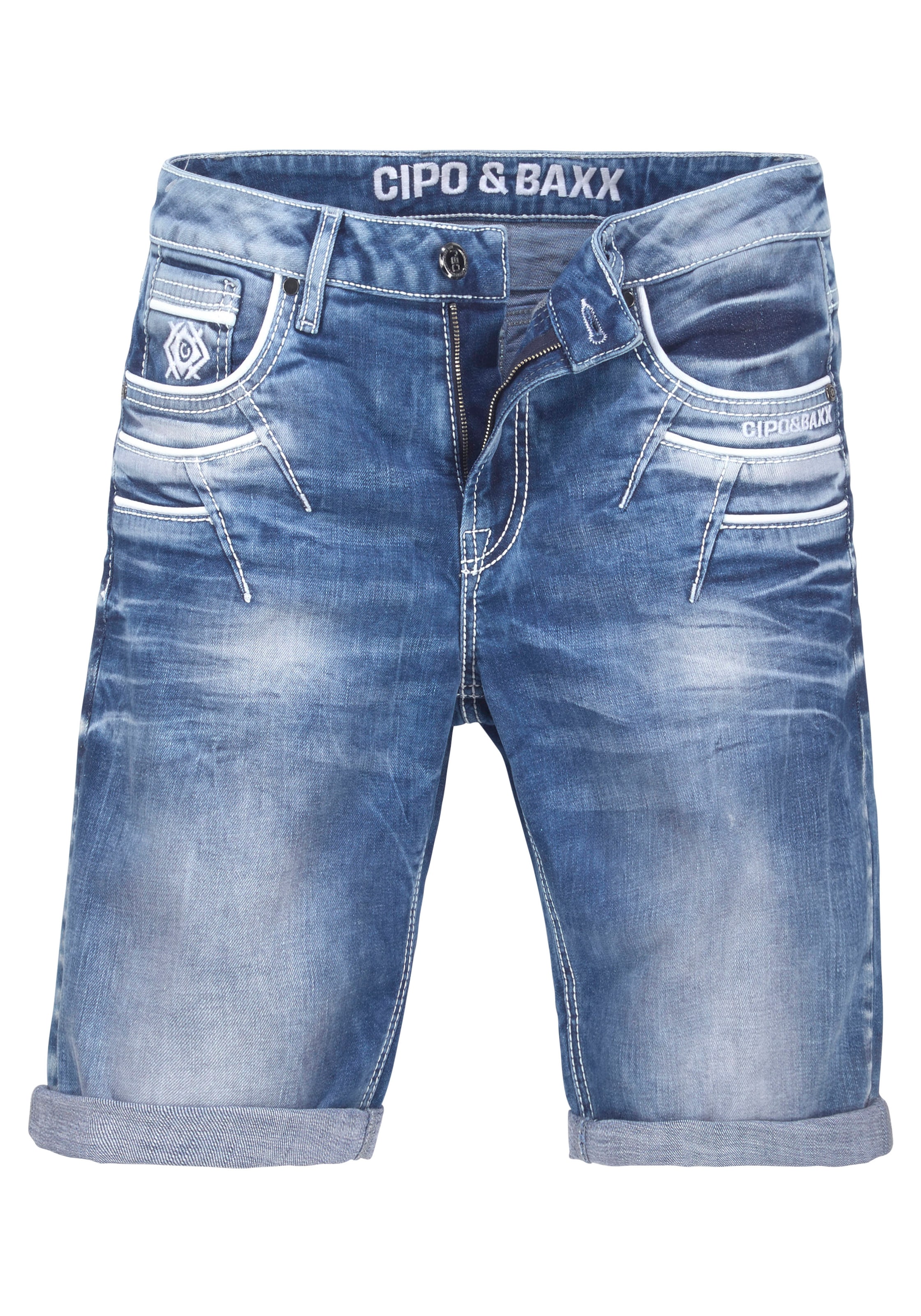 12. Bild von Cipo & Baxx Bermudas, in Denim und mit markanten Taschen