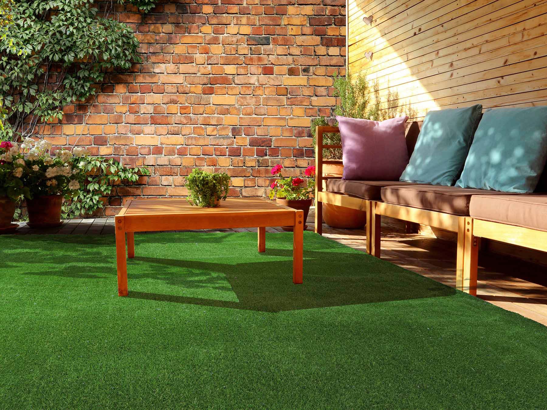 Primaflor-Ideen in Textil Kunstrasen »SUNSET«, rechteckig, 32 mm Höhe, realistische Optik, mit Drainagefunktion, ideal für Balkon & Terrasse