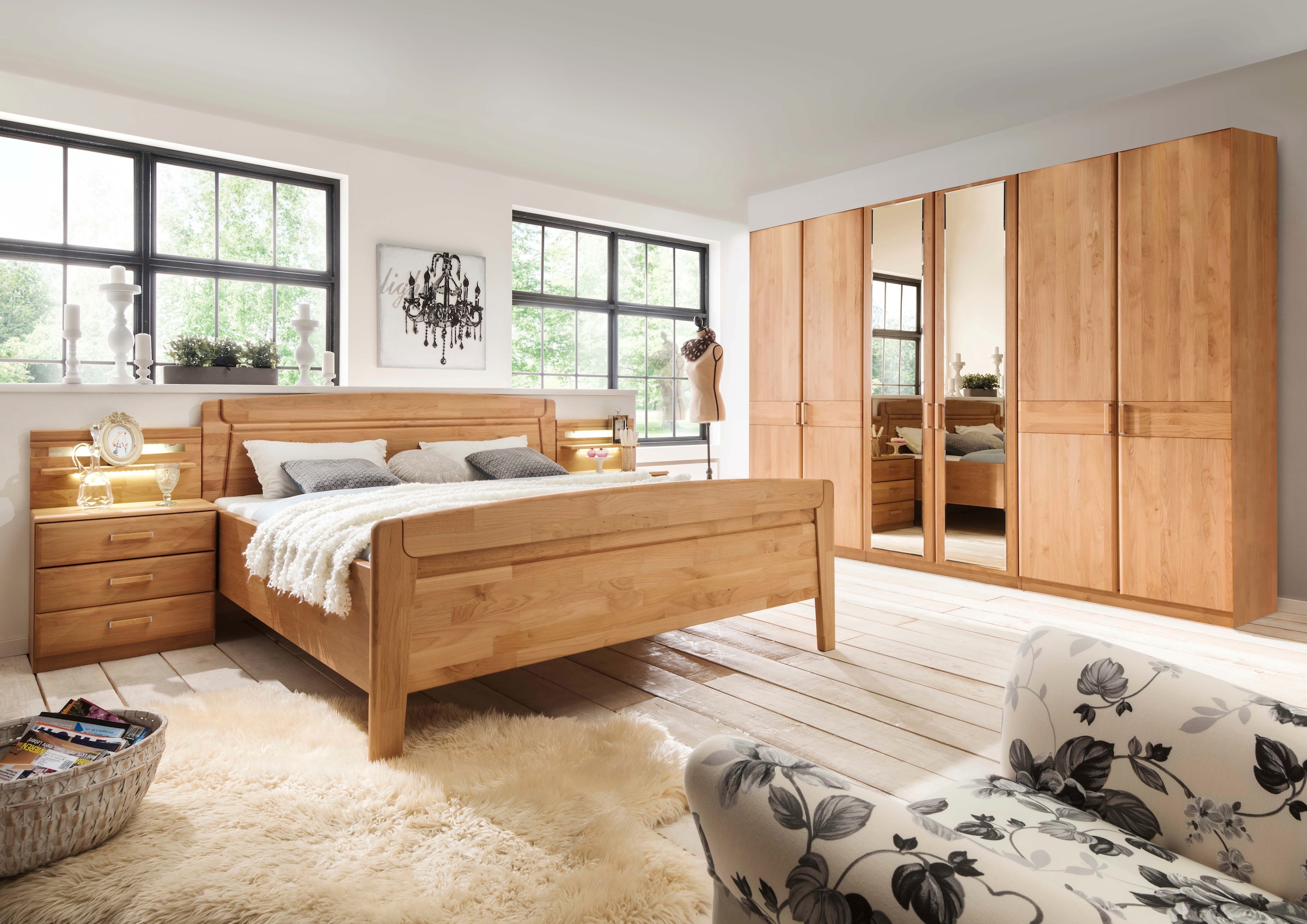 WIEMANN Funktionsbett »Lausanne, Bettgestell, Bettrahmen, teilmassiv Erle« 4-fache Liegehöhenverstellung, MADE IN GERMANY,  Kopf- und Fußteil aus Massivholz, zwei Größen, Bettseitenhöhe 43 cm