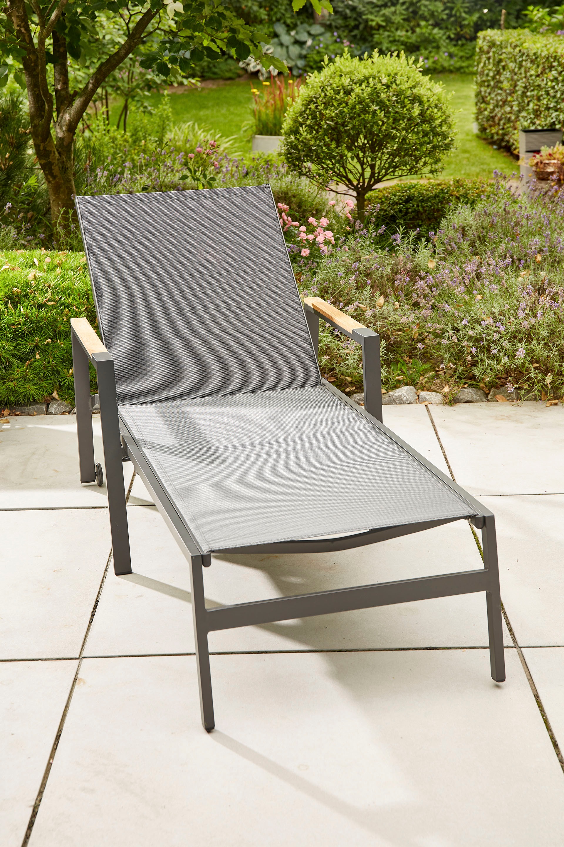 Siena Garden Garten-Essgruppe »Savona / Zurigo«, (Set, 10 tlg.), best. aus 4 Sesseln, 4 Auflagen, 1 Liege und 1 Tisch