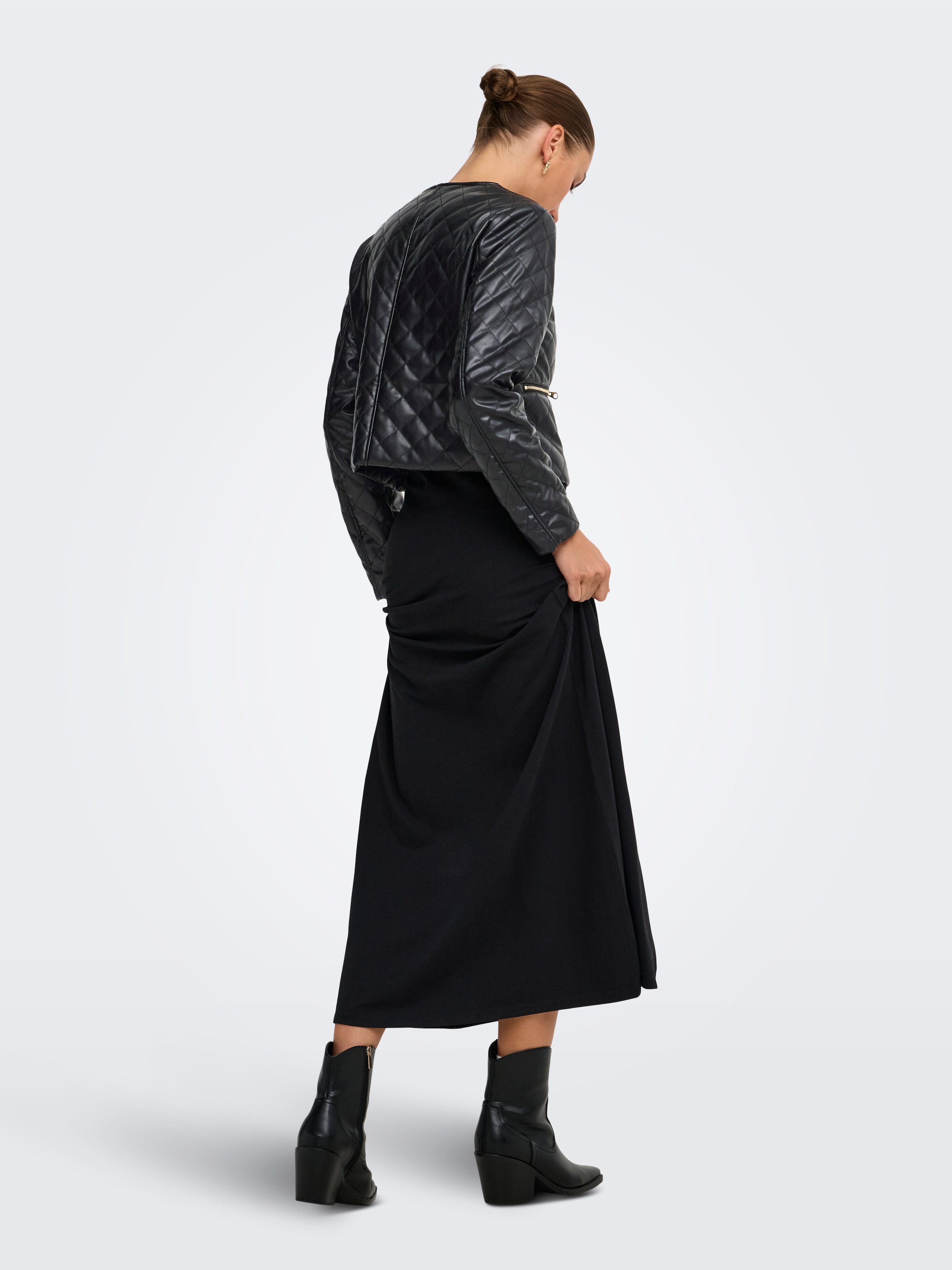ONLY Lederimitatjacke »ONLJACKIE FAUX LEATHER JACKET CC OTW« Lederimitat, gesteppte Optik, Reißverschlusstaschen