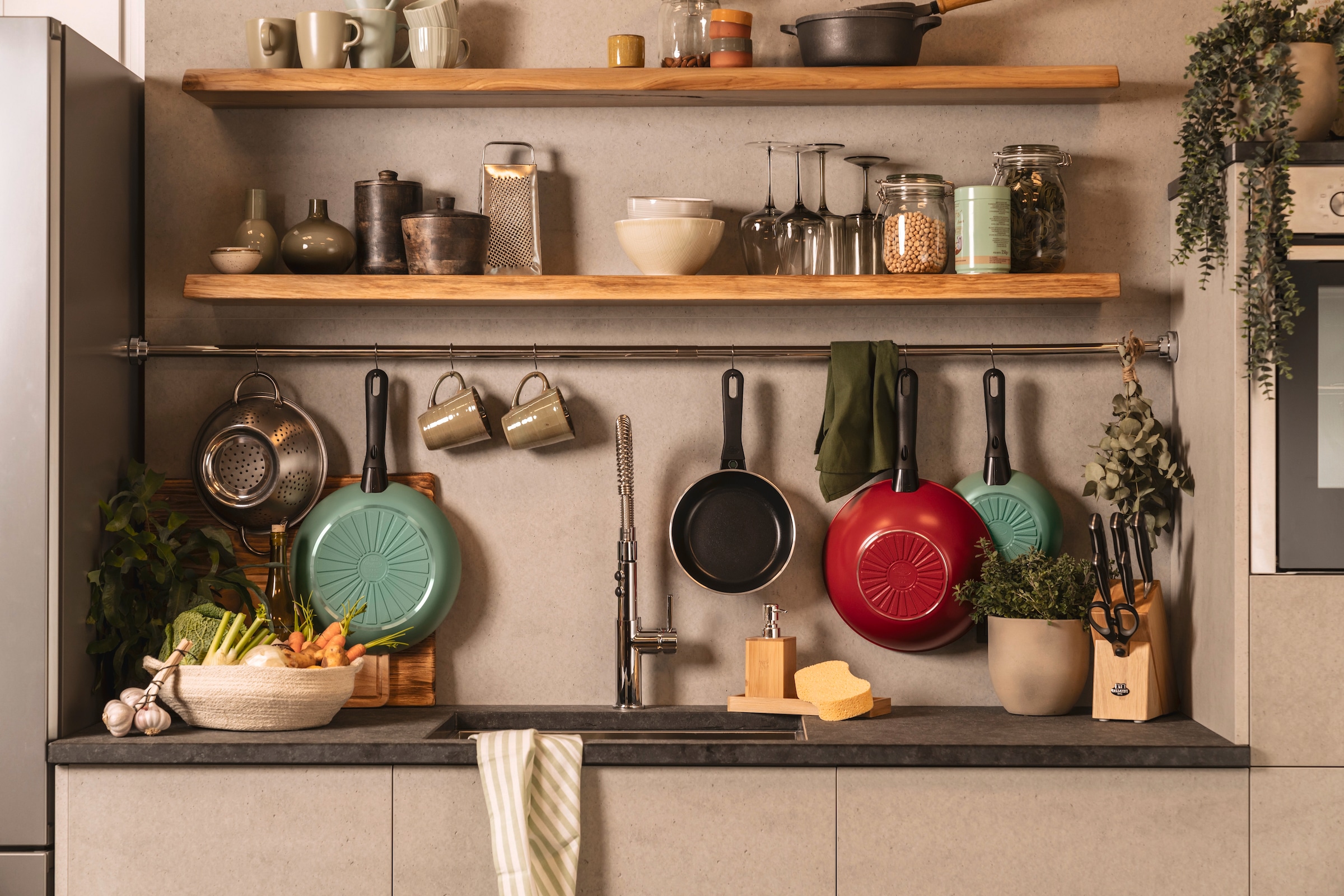 BALLARINI Wok »Caprera«, Aluminium, (1 tlg.), Keramikbeschichtung, Thermopoint, bunt, Made in Italy