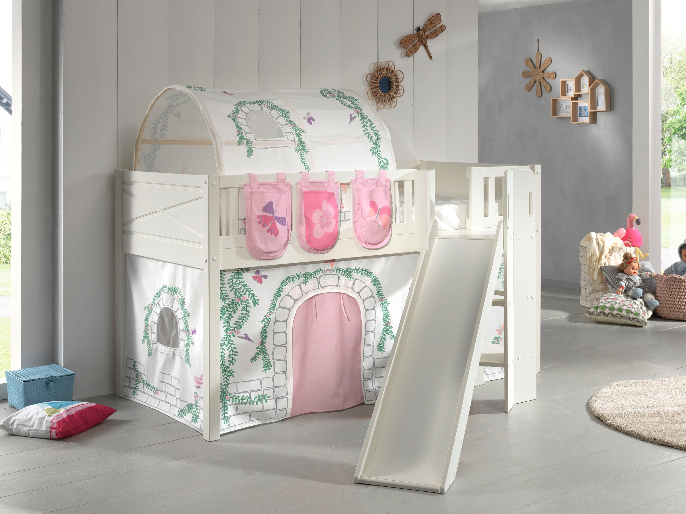 Vipack Hochbett »Scott«, (Made in Europe), mit schräger Leiter, LF 90x200 cm, Vorhang, Tunnel, 4 Designs