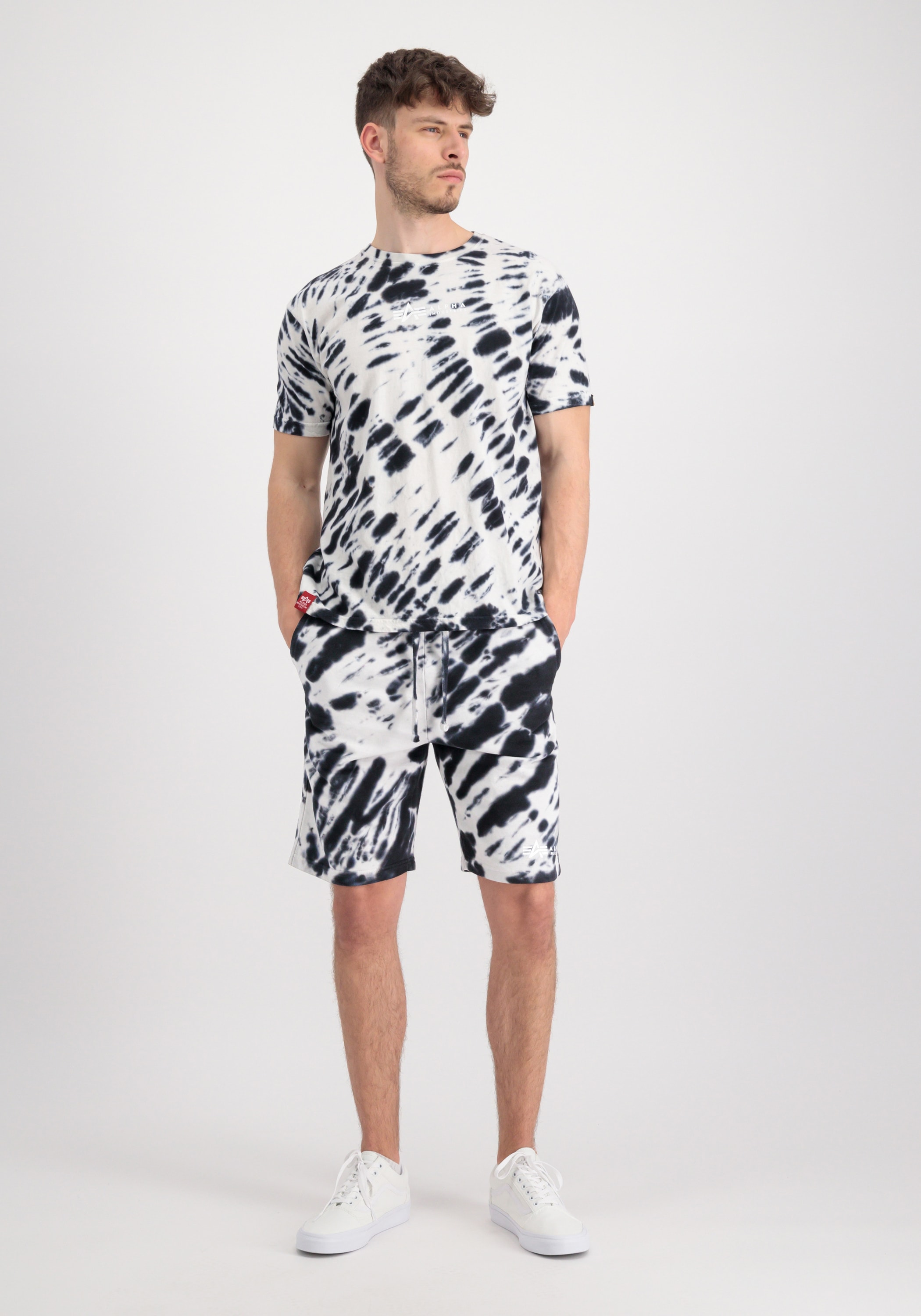 Alpha Industries Sweatshorts »Alpha Industries Men - Shorts Tie Dye Shorts«