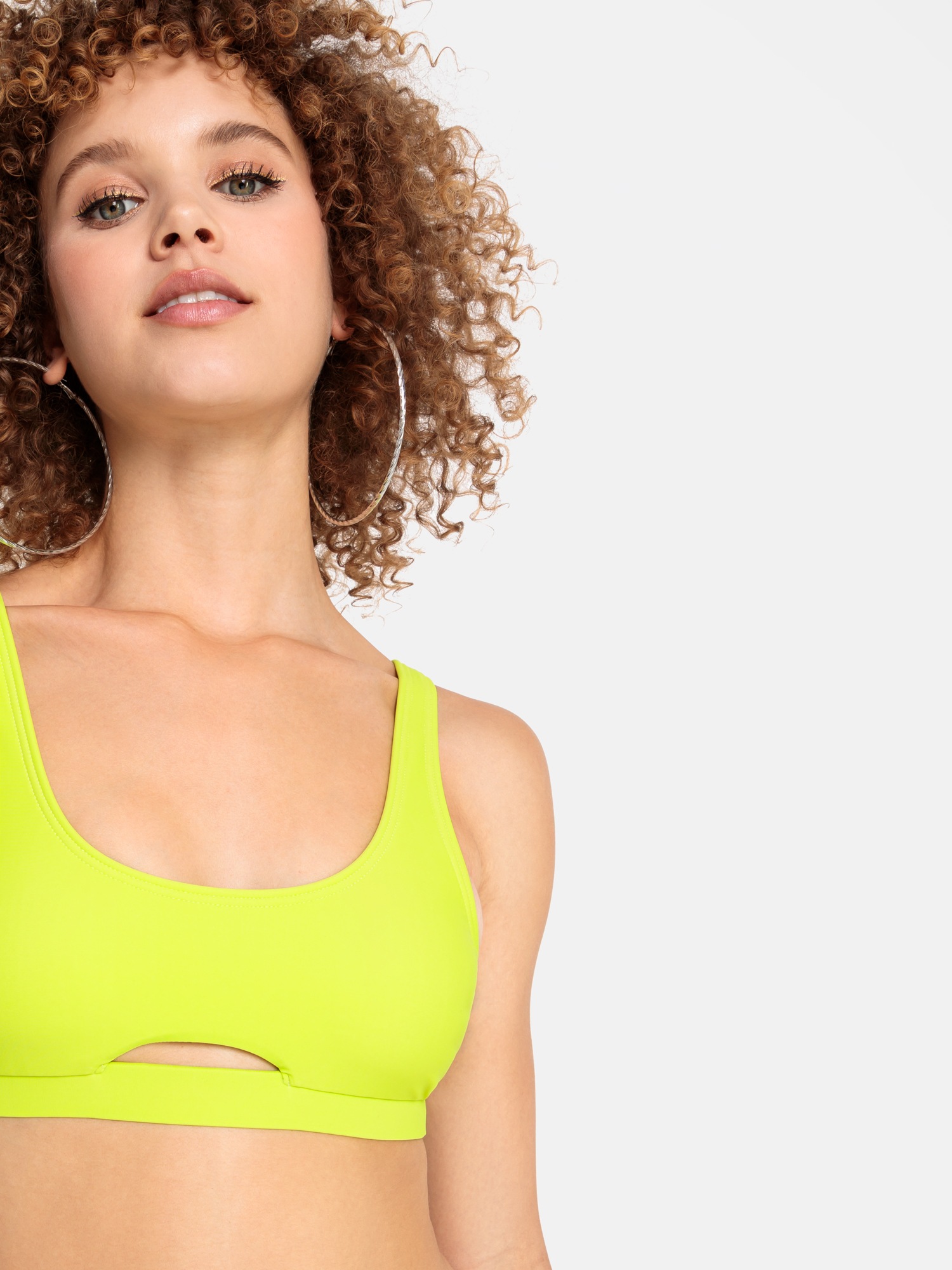 LSCN by LASCANA Bustier-Bikini-Top »Gina« mit Cut-Out vorne