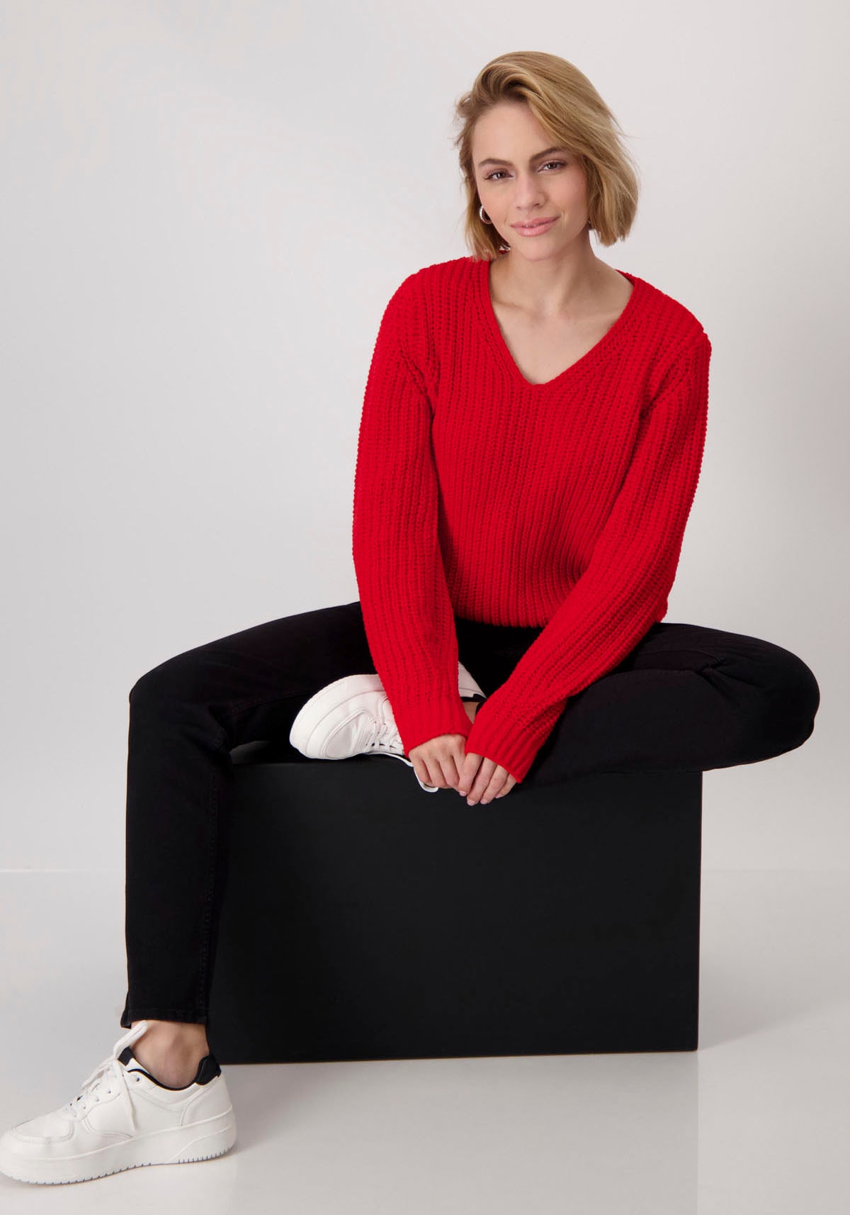 Monari V-Ausschnitt-Pullover, aus Chenillegarn