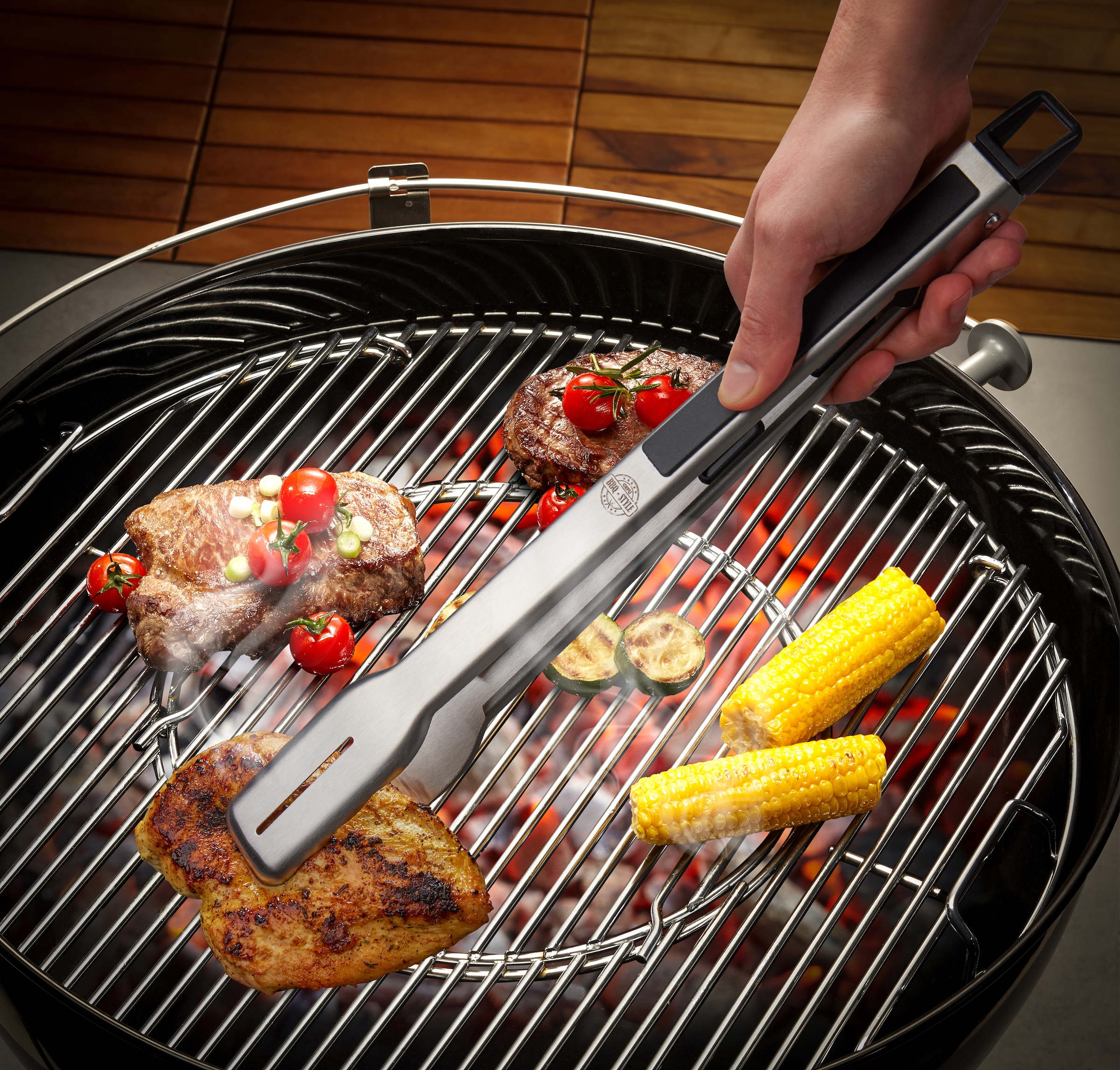 GEFU Grillzange »BBQ«, Verriegelungsmechanismus mit integrierter Öse zum Aufhängen, Edelstahl