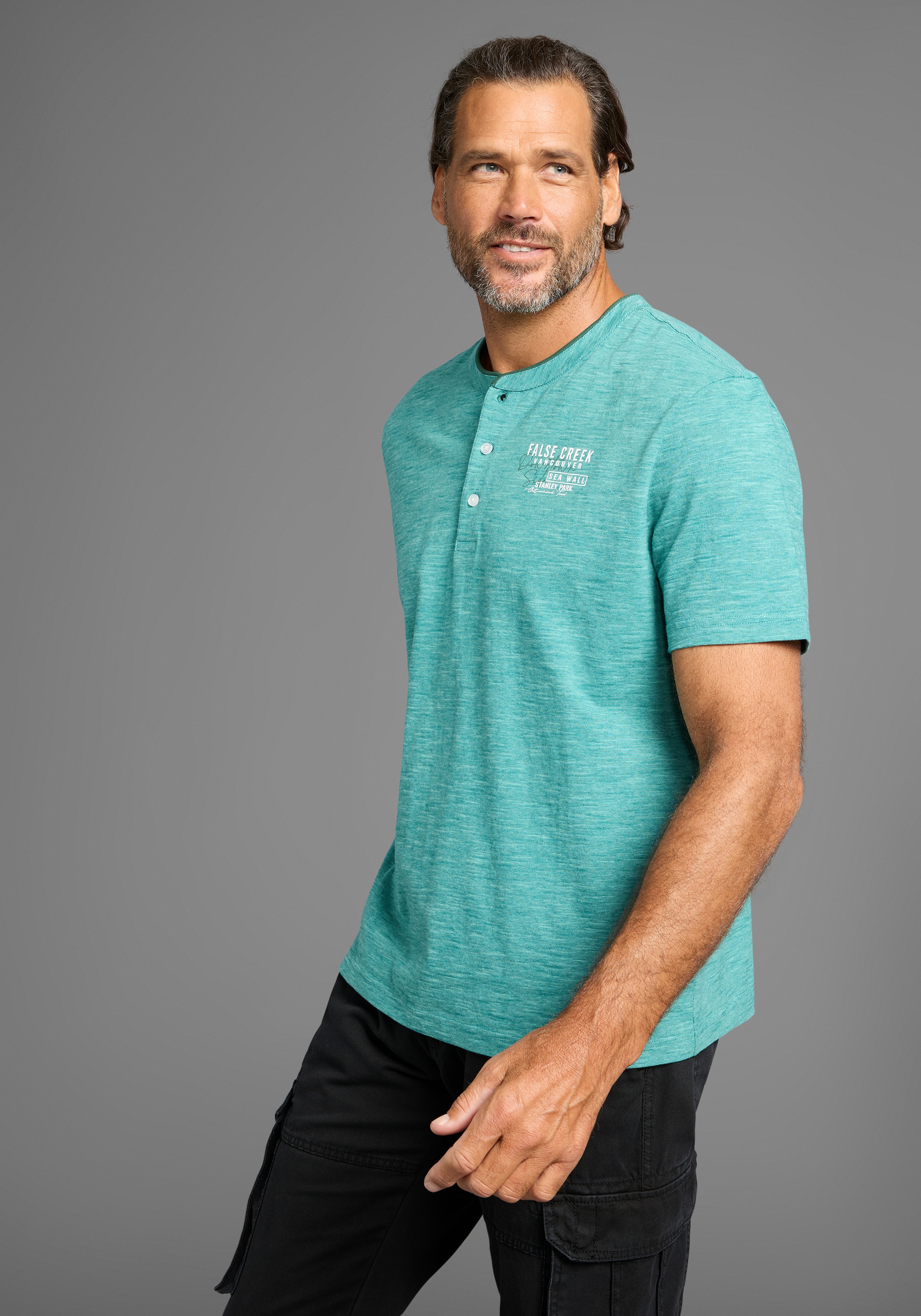 Man's World Henleyshirt, mit Stehkragen-Optik und funktionaler Knopfleiste