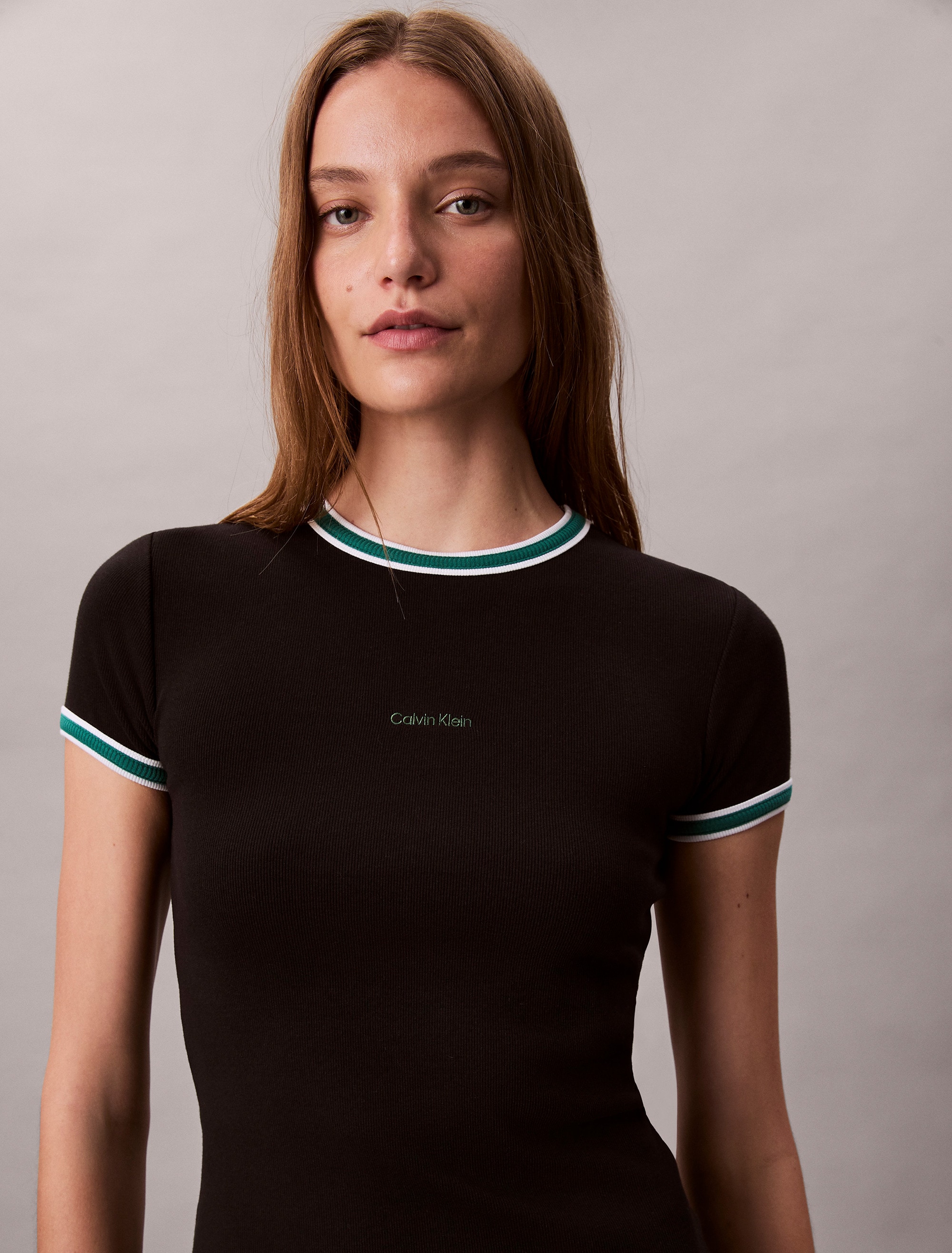 Calvin Klein Jeans Skaterkleid »SS COLOR BLOCK COTTON RIB BABY T«, Mit Rundhalsausschnitt, regular fit