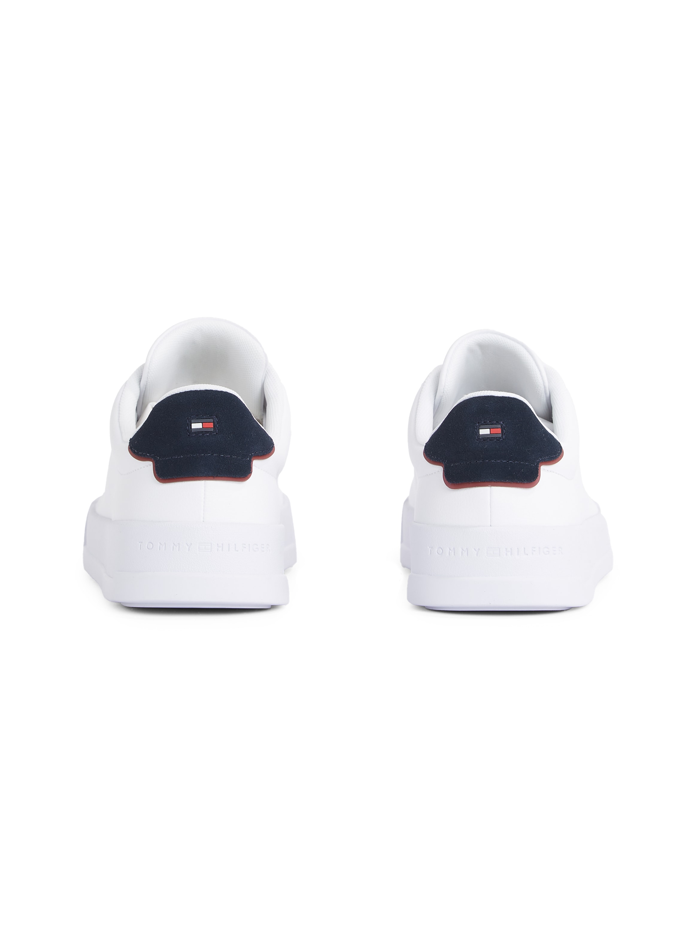 Tommy Hilfiger Sneaker »TH COURT LTH DETAIL ESS«, Freizeitschuh, Halbschuh, Schnürschuh mit seitlichem Logoschriftzug