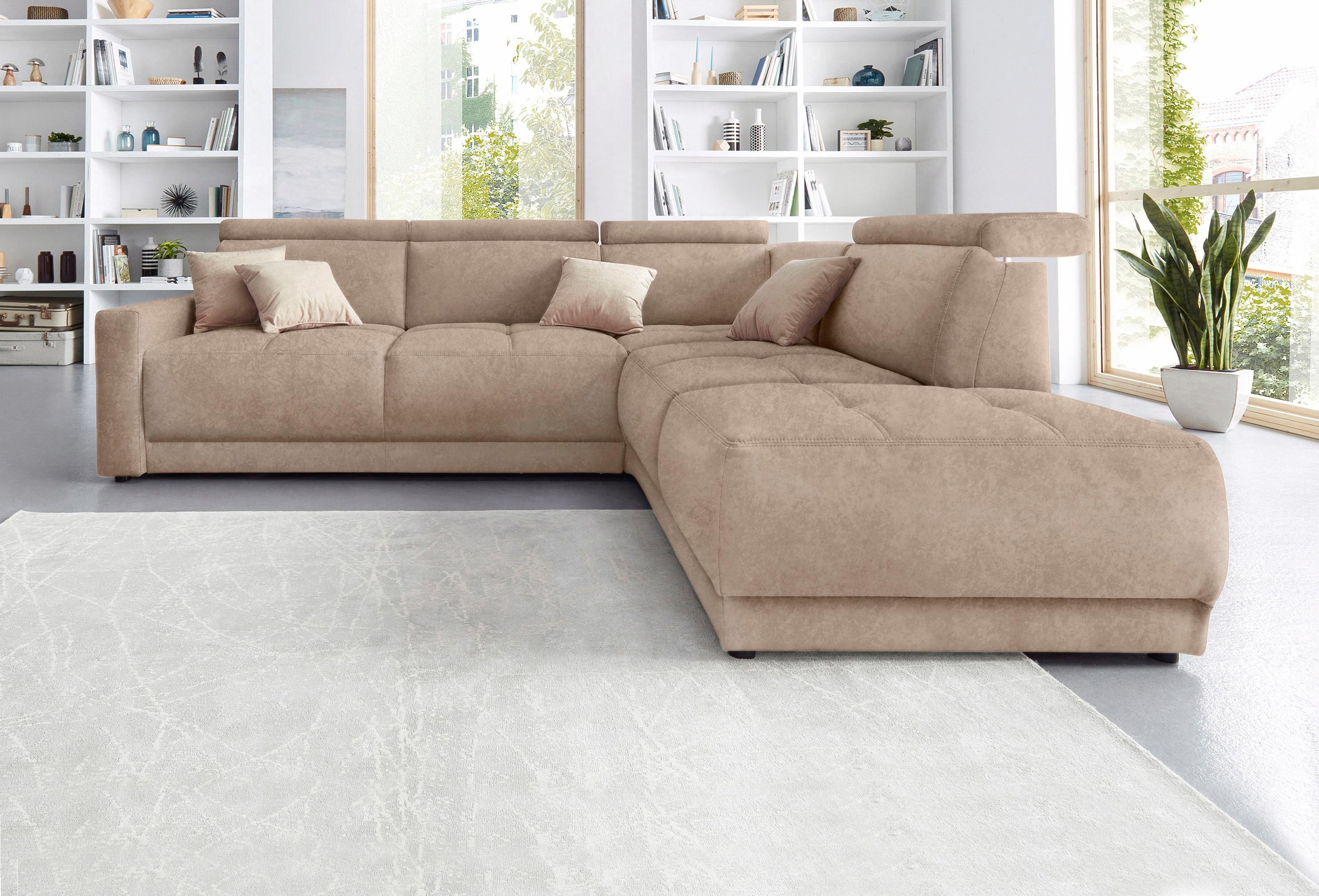 DOMO collection Ecksofa »Ava, moderne Sitzheftung mit toller Doppelnaht, ko günstig online kaufen