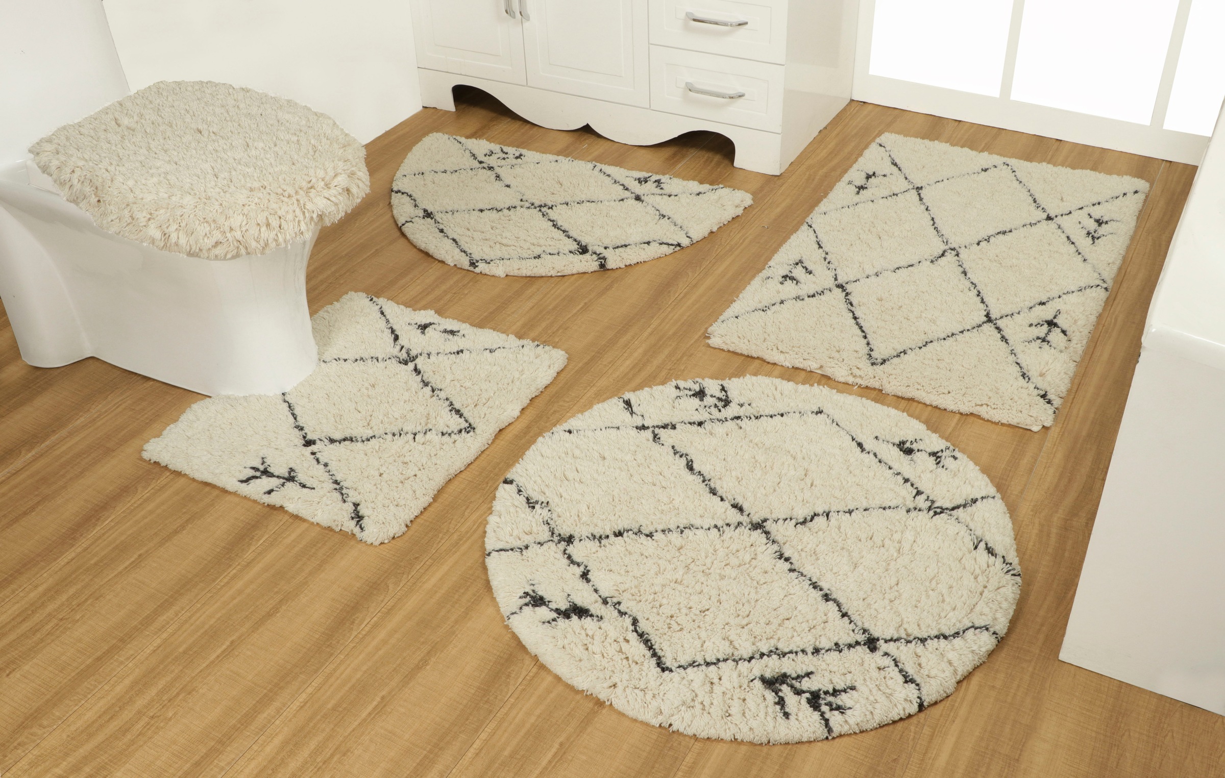 Badezimmermatten auf Rechnung kaufen | Quelle.de