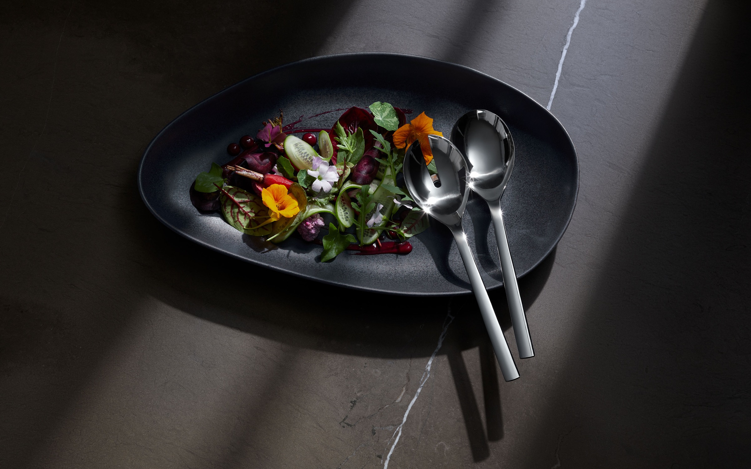 WMF Salatbesteck »Nuova«, (Set, 2 tlg.), 2-tlg., 25 cm, Cromargan Edelstahl rostfrei 18/10, Geschenkverpackung