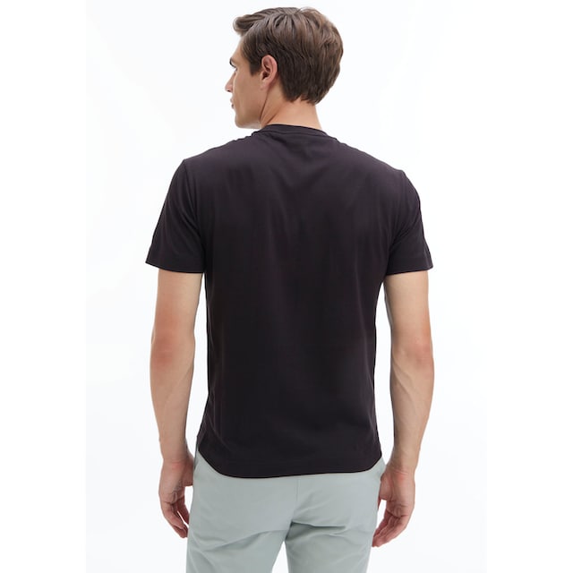 Calvin Klein Kurzarmshirt, mit Calvin Klein Logo auf der Brust online  kaufen