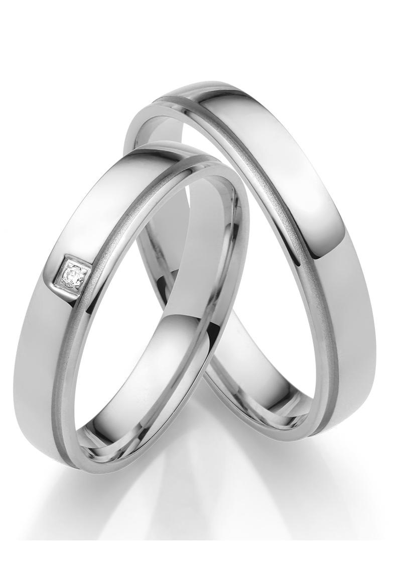 Firetti Trauring »Schmuck Geschenk Gold 750 Hochzeit Ehering "LIEBE"«, Made in Germany, wahlweise mit oder ohne Brillant