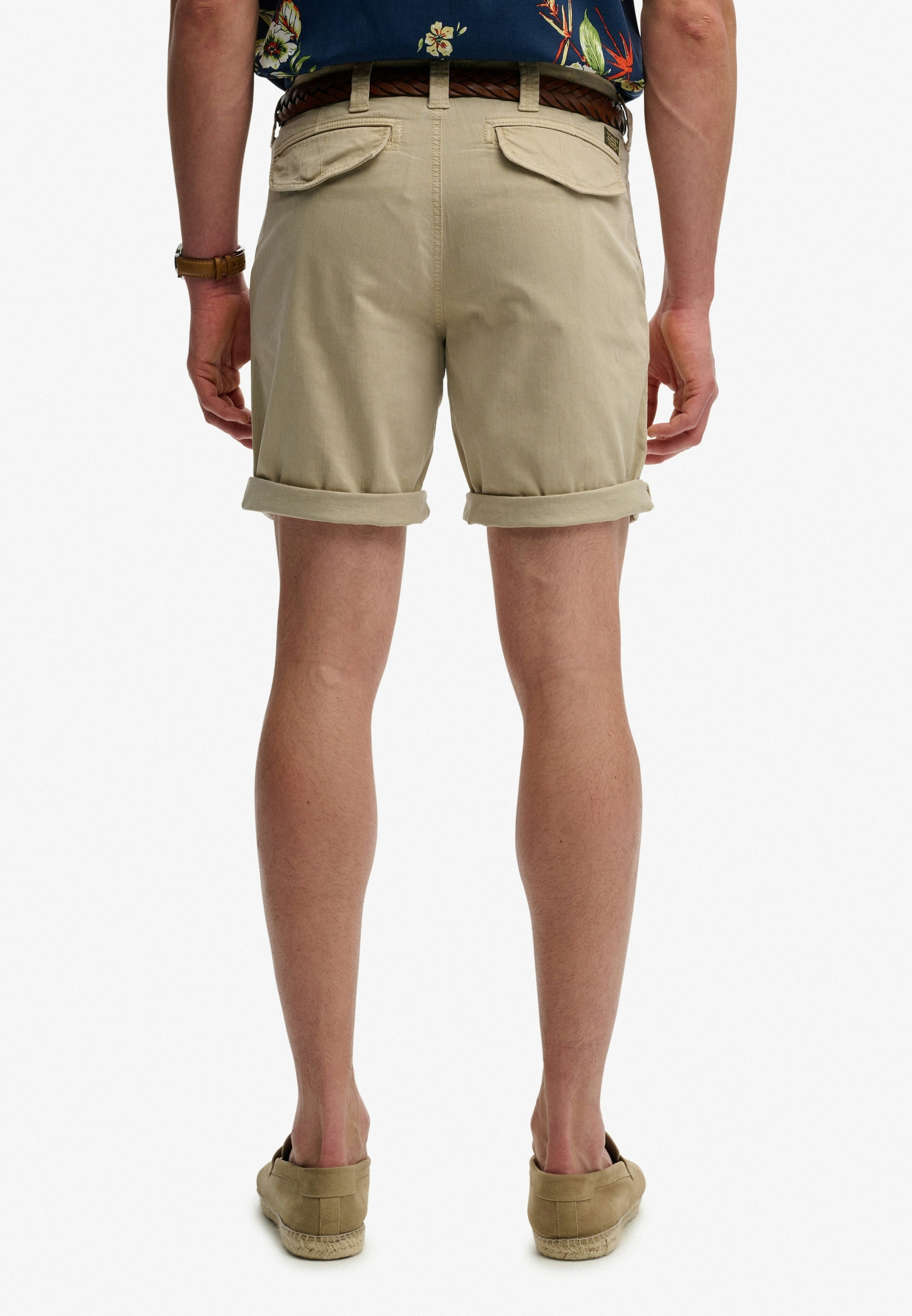 Superdry Chinoshorts »UTILITY CHINO SHORT«  mit Baumwollmischung, Relaxed Fit, knielang, aus Webmaterial