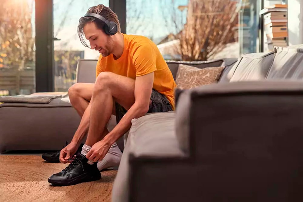 Philips Sport-Kopfhörer »TAA4216BK«, Bluetooth, Freisprechfunktion-Sprachsteuerung-integrierte Steuerung für Anrufe und Musik-Rauschunterdrückung