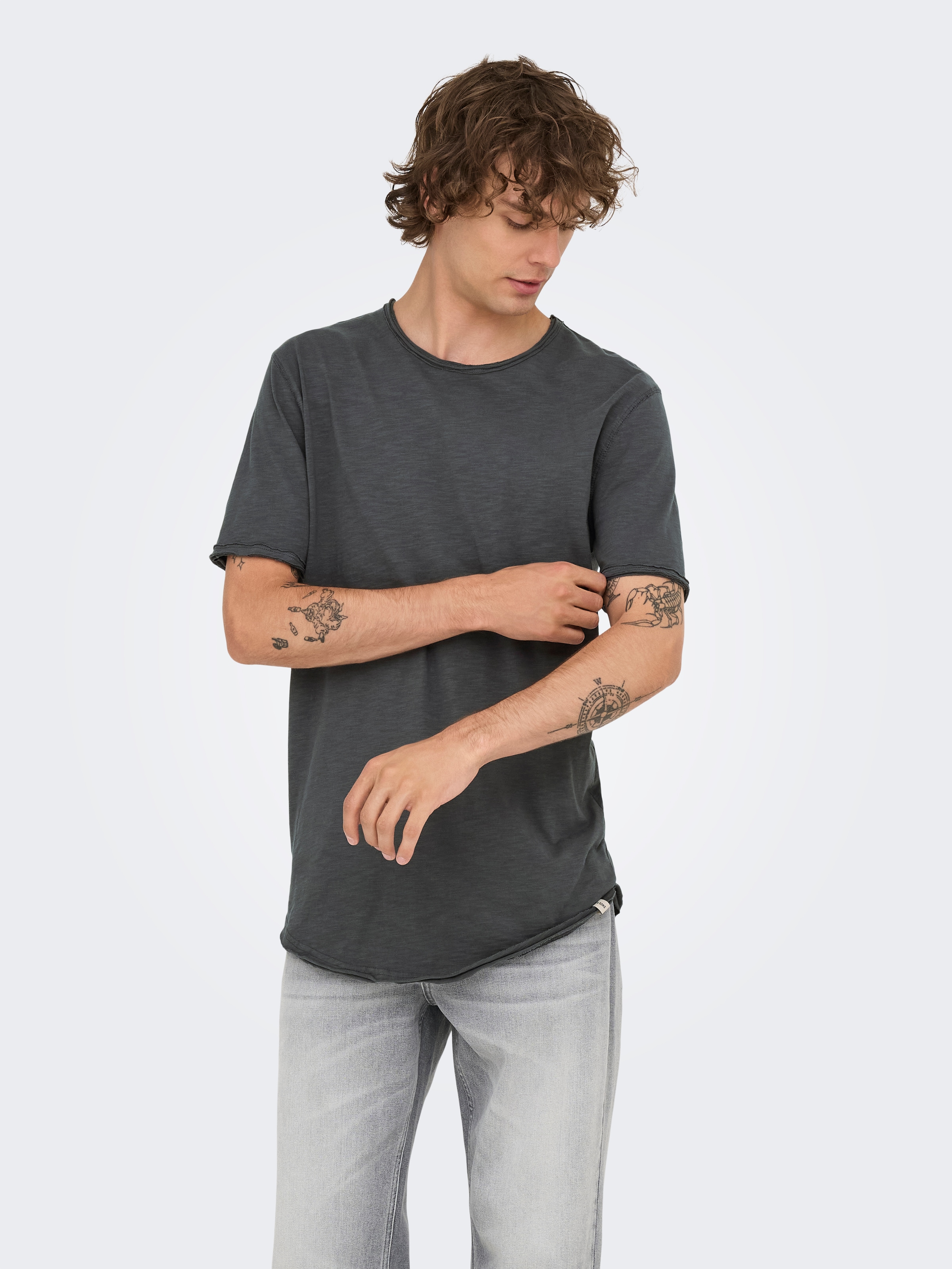 ONLY & SONS Rundhalsshirt »ONSBENNE LONGY SS TEE NF 7822 NOOS«